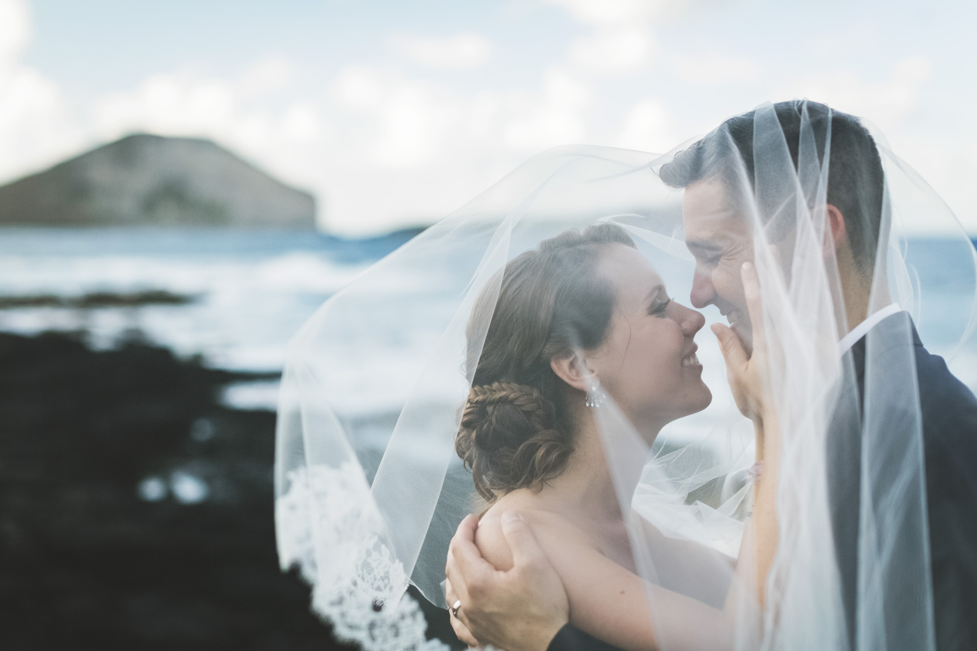 Hawaii destination beach Wedding Photographer_60.jpg