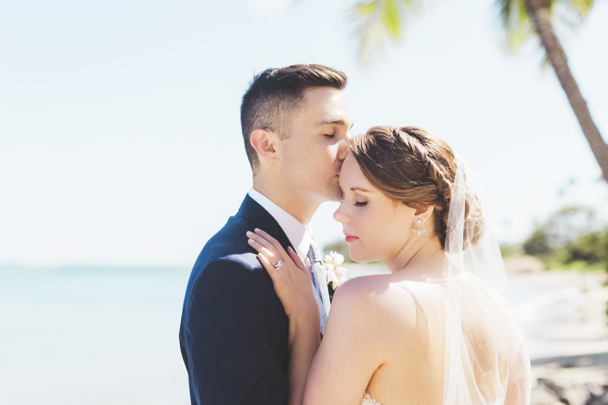 Hawaii destination beach Wedding Photographer_155.jpg