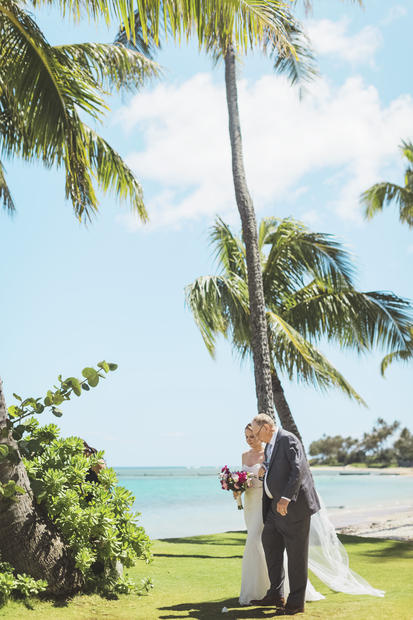 Hawaii destination beach Wedding Photographer_124.jpg