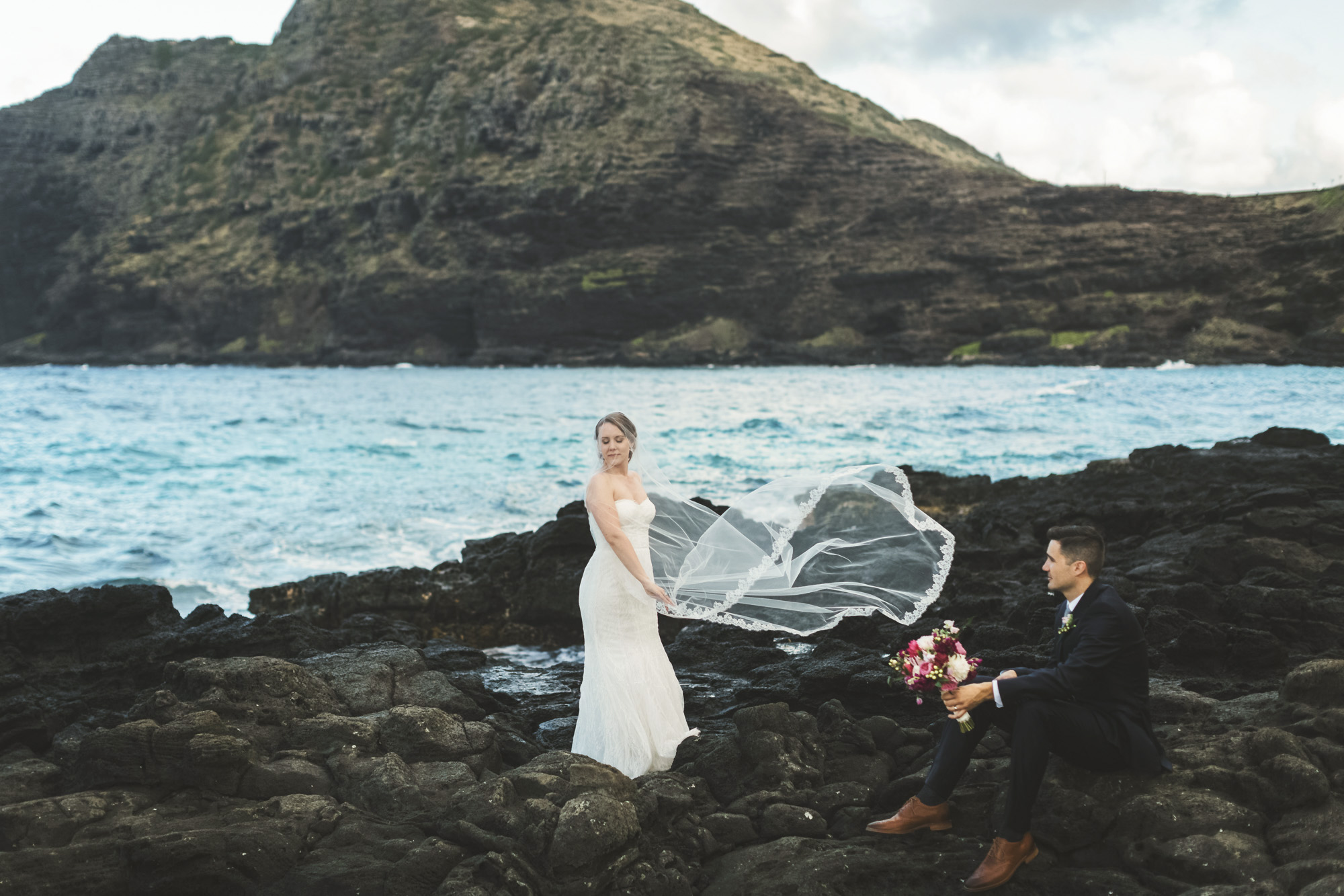 Hawaii destination beach Wedding Photographer_4.jpg