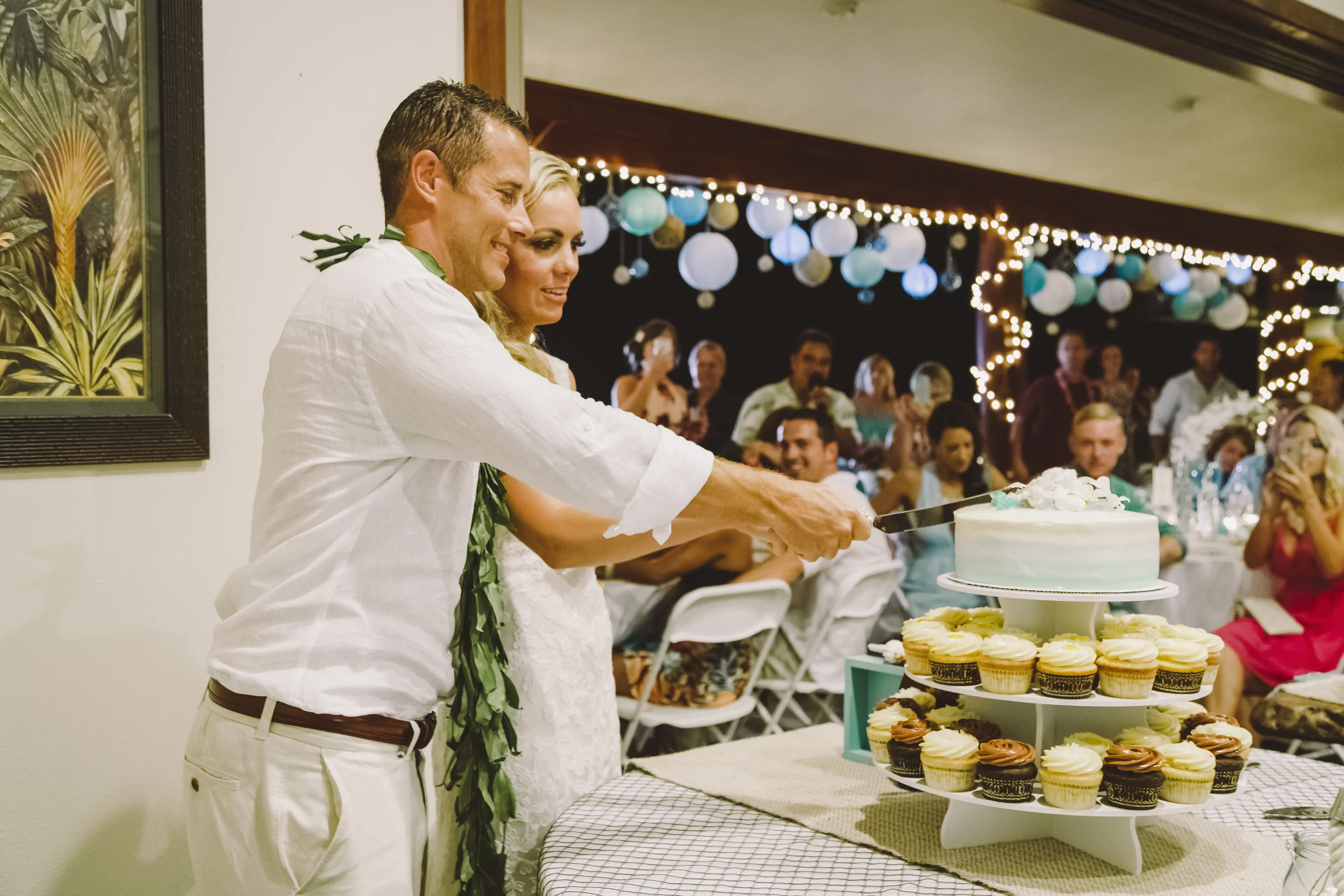 angie-diaz-photography-hawaii-wedding-photographer-kelli-jay-129.jpg