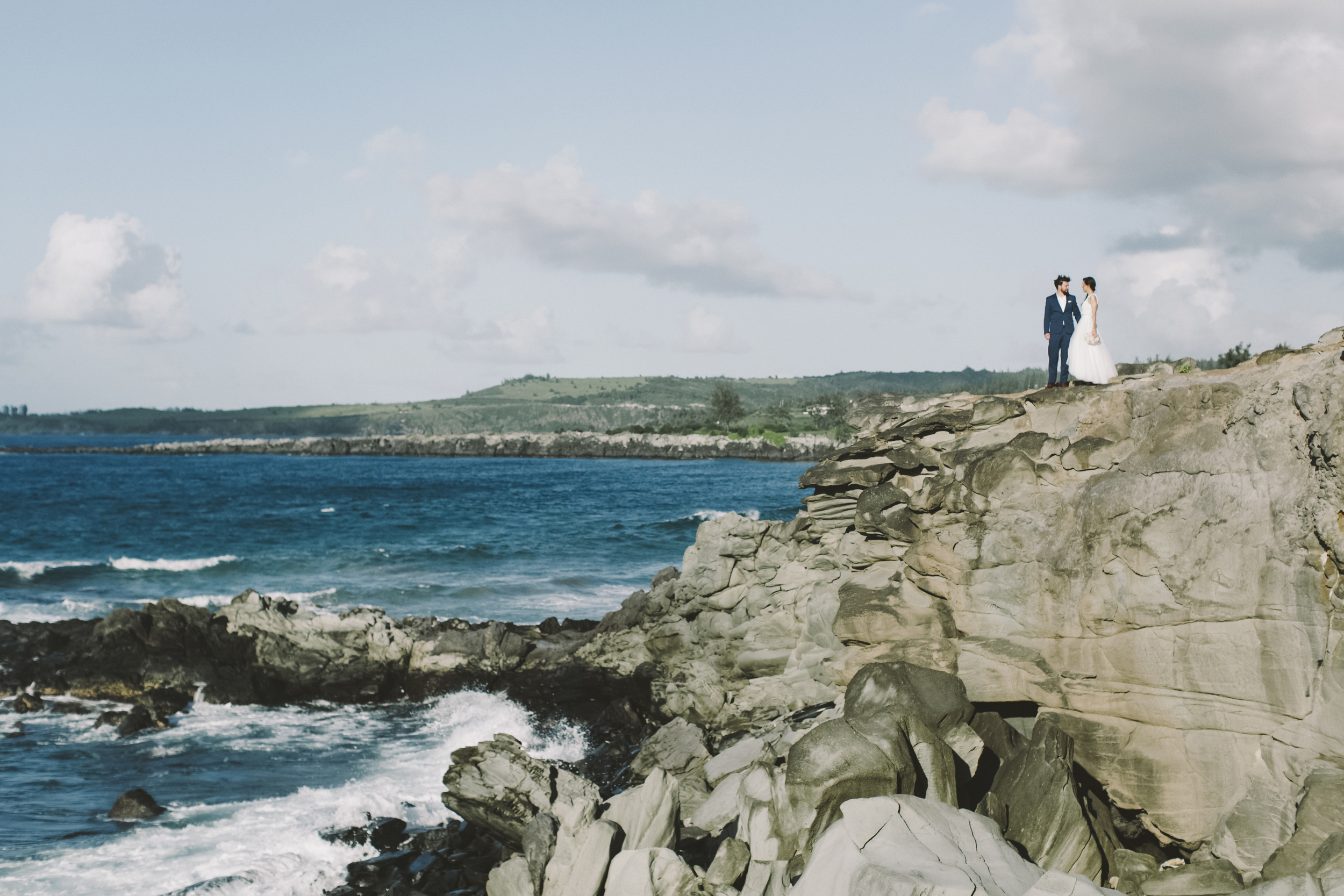 angie-diaz-photography-maui-wedding-ironwoods-beach-51.jpg