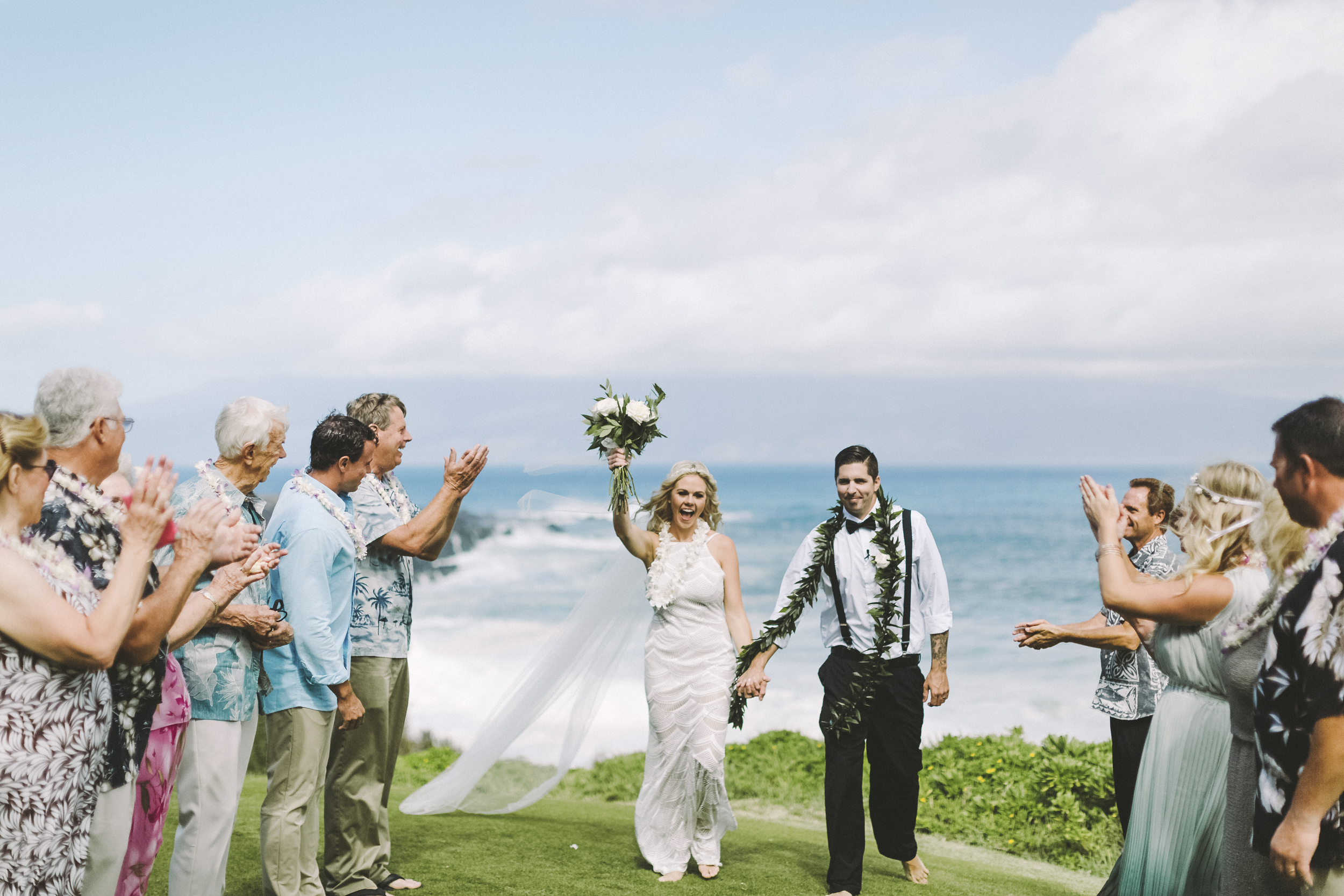angie-diaz-photography-hawaii-wedding-22.jpg
