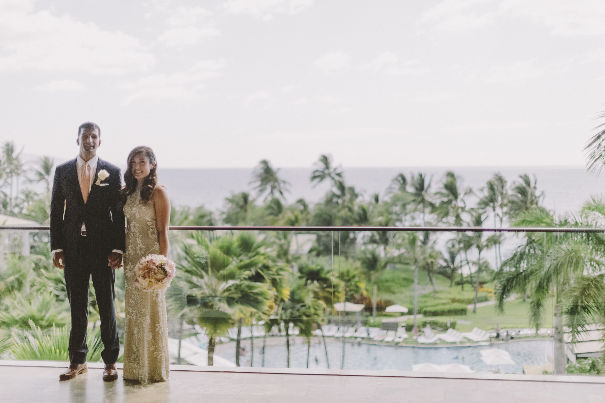 angie-diaz-photography-mokapu-beach-maui-elopement-19.jpg