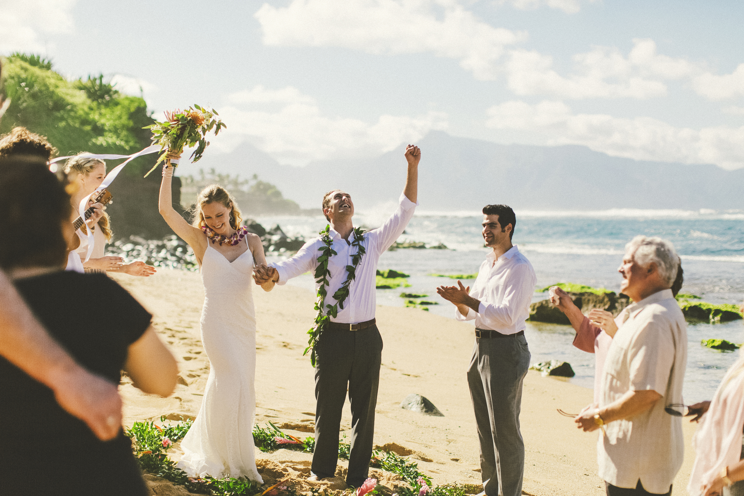 angie-diaz-photography-maui-wedding-65.jpg