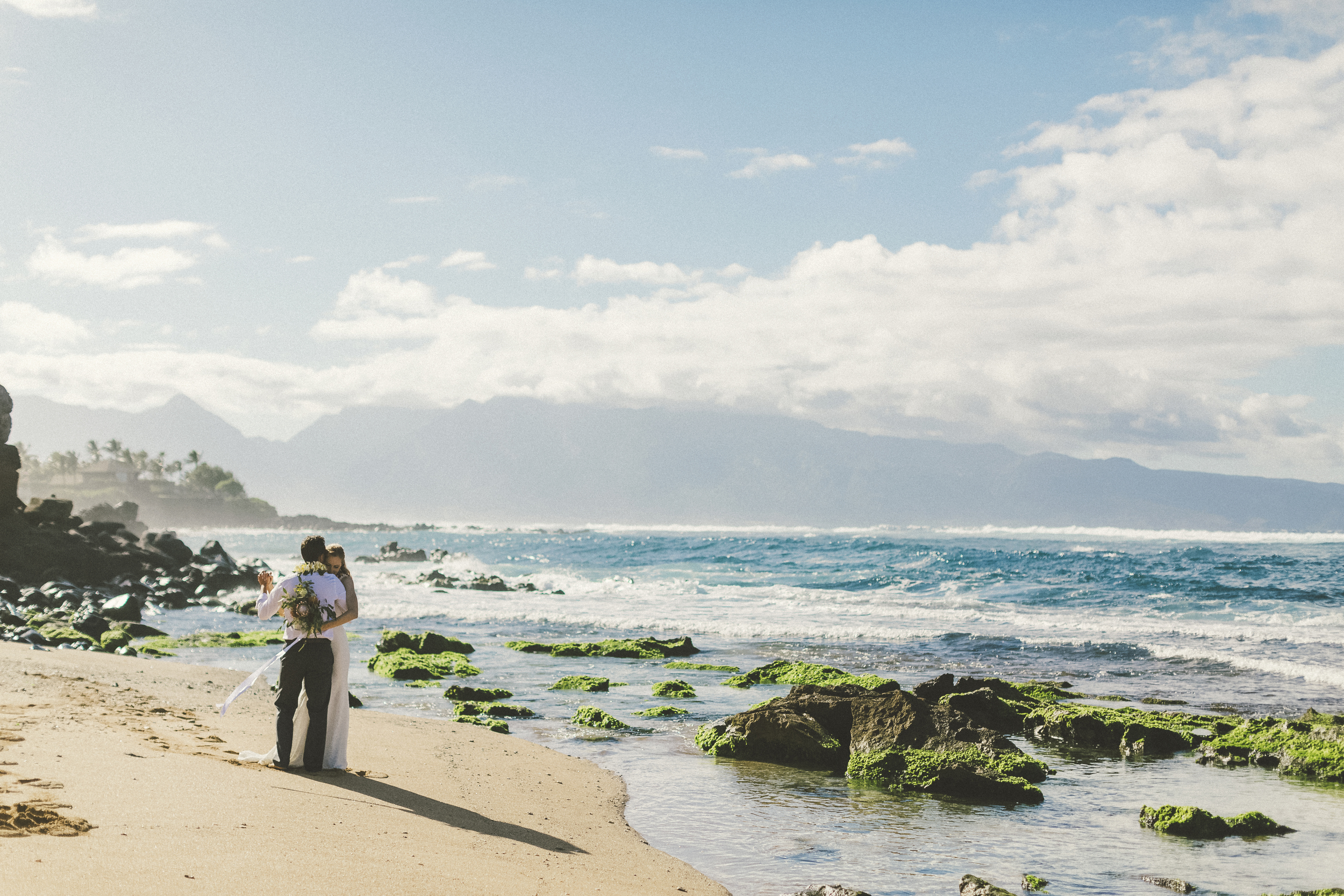 angie-diaz-photography-maui-wedding-72.jpg