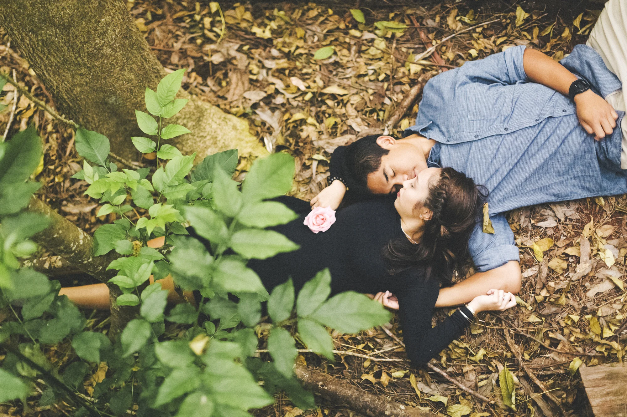 angie-diaz-photography-maui-engagement-photographer-16.jpg
