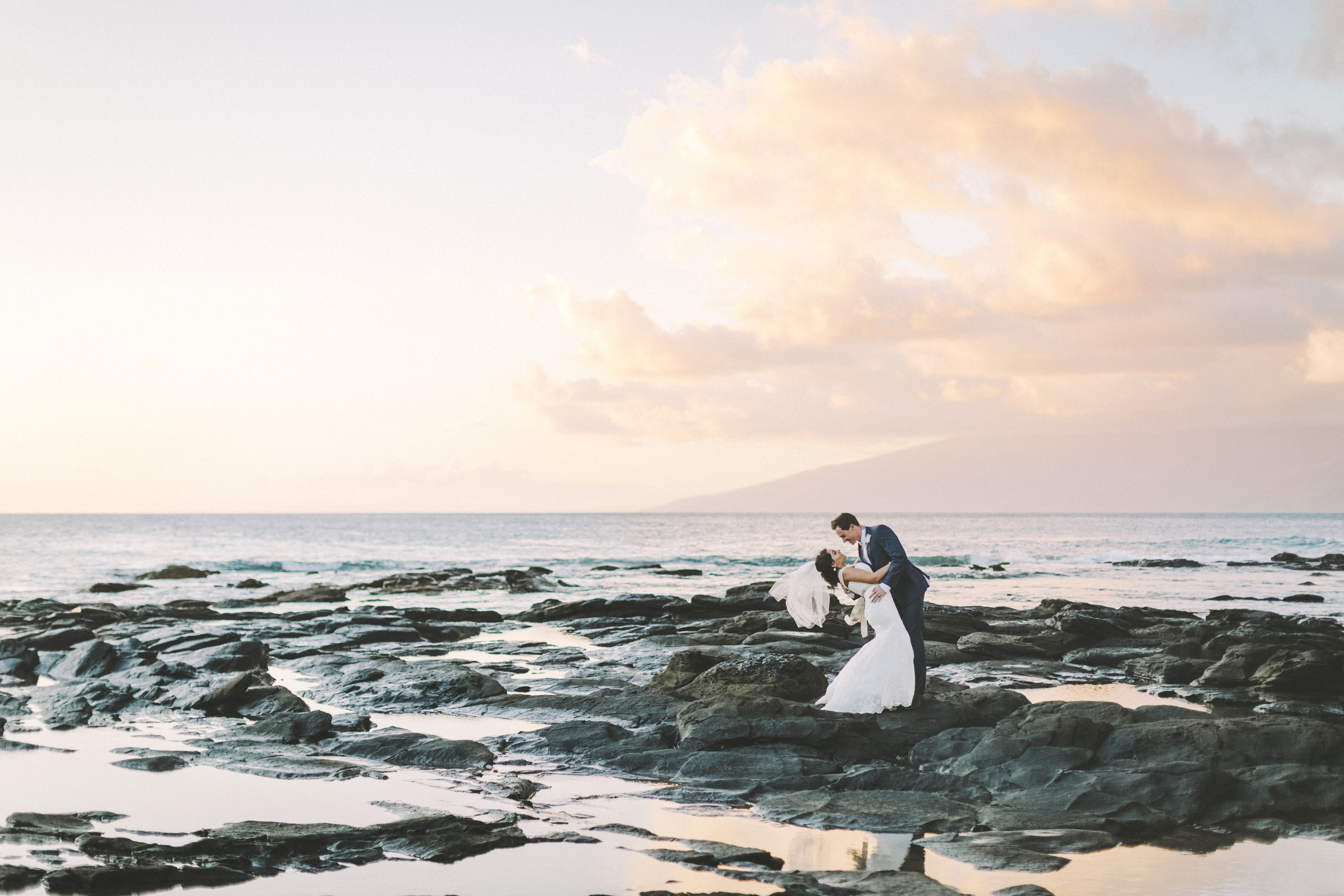 angie-diaz-photography-maui-hawaii-wedding-17.jpg