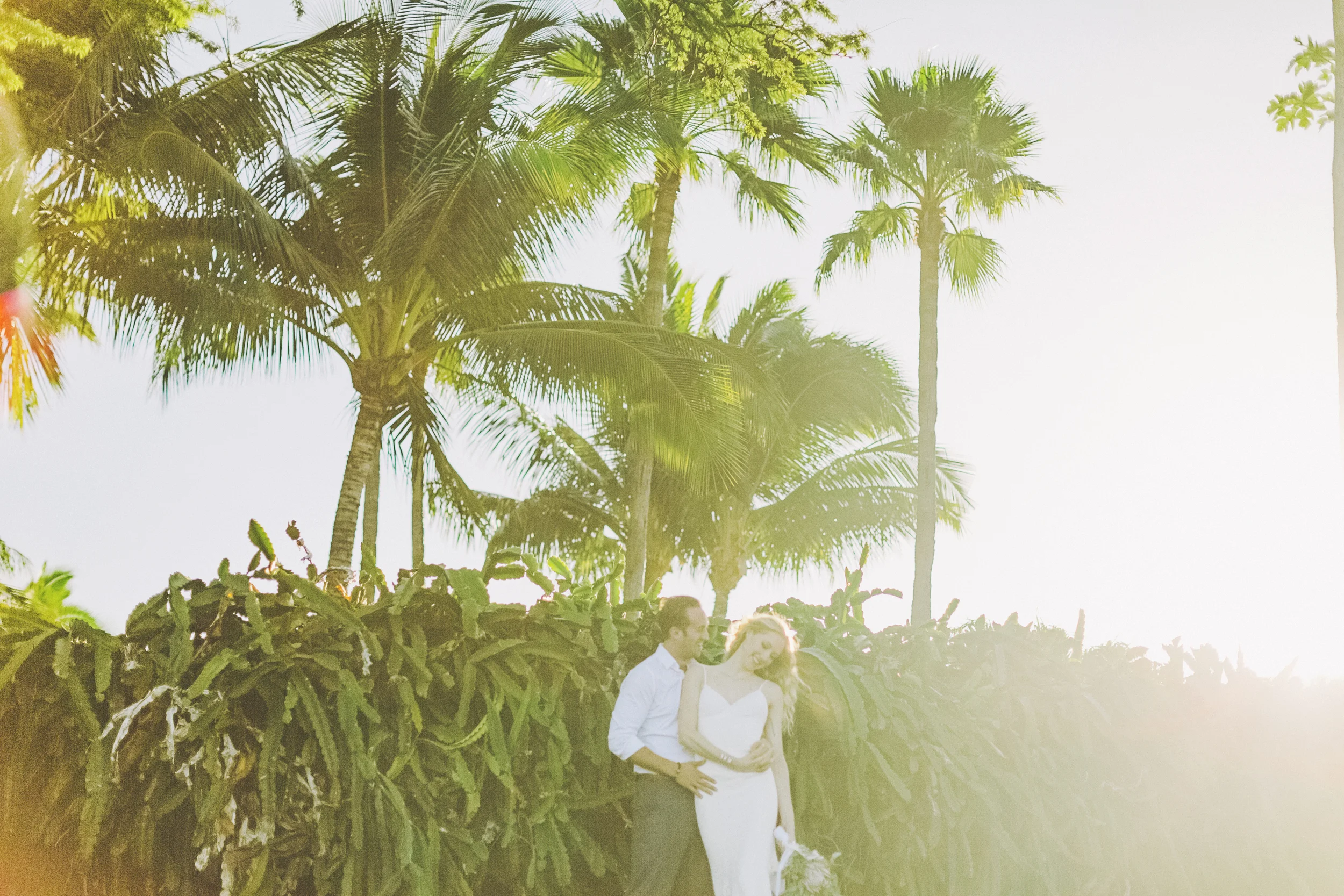 angie-diaz-photography-maui-trash-the-dress-17.jpg