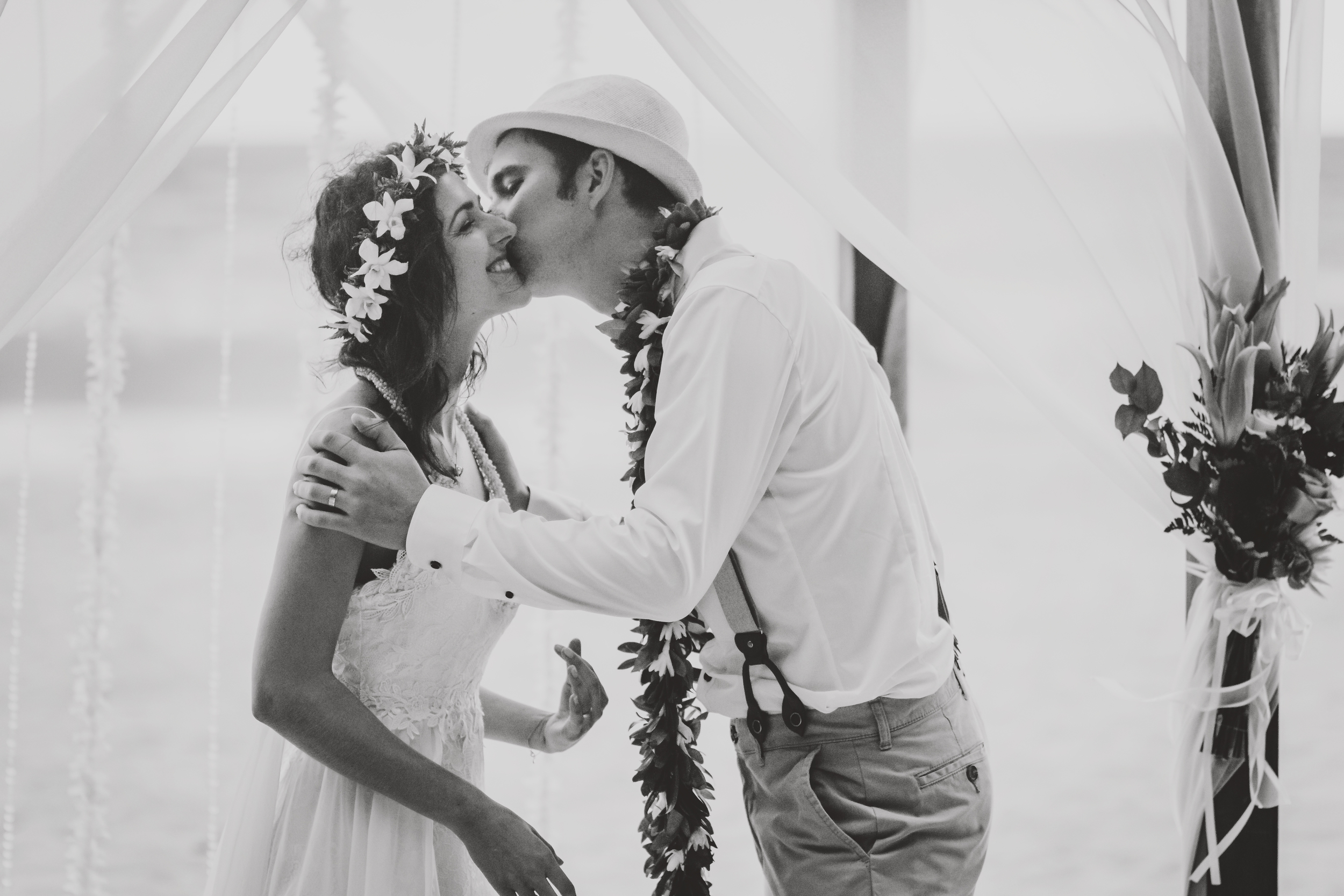 AngieDiaz|HawaiiWedding0879copy.jpg