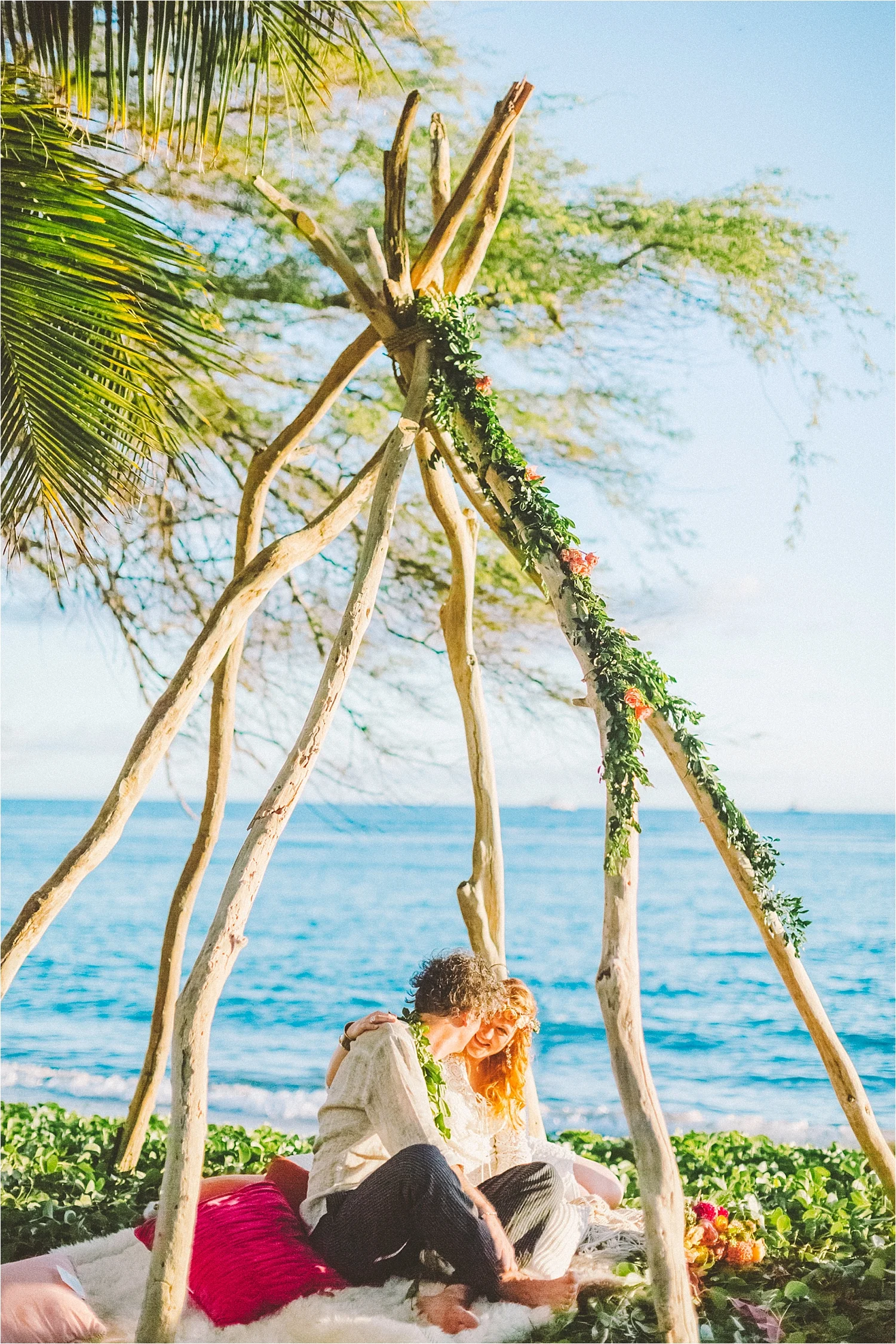 angie-diaz-photography-maui-beach-elopement_0038.jpg