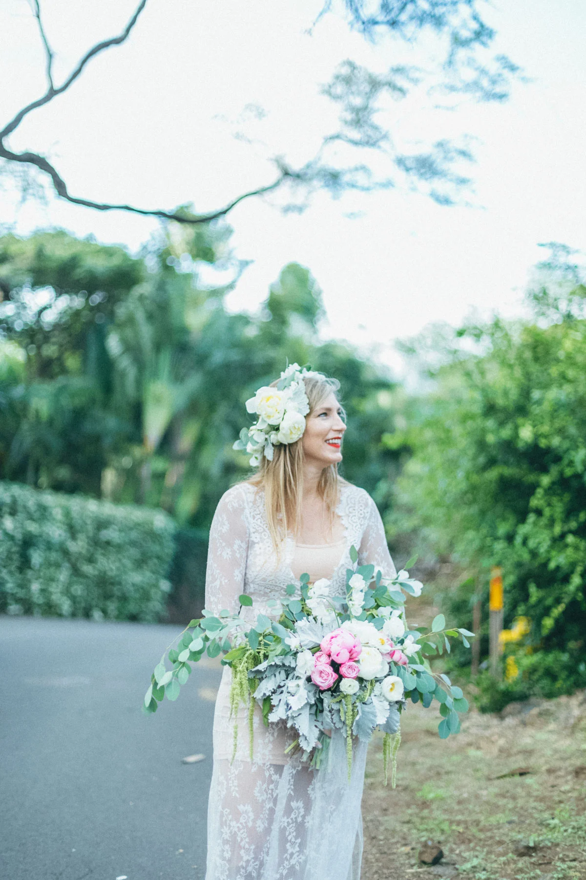 beautiful stunning maui bride.jpg