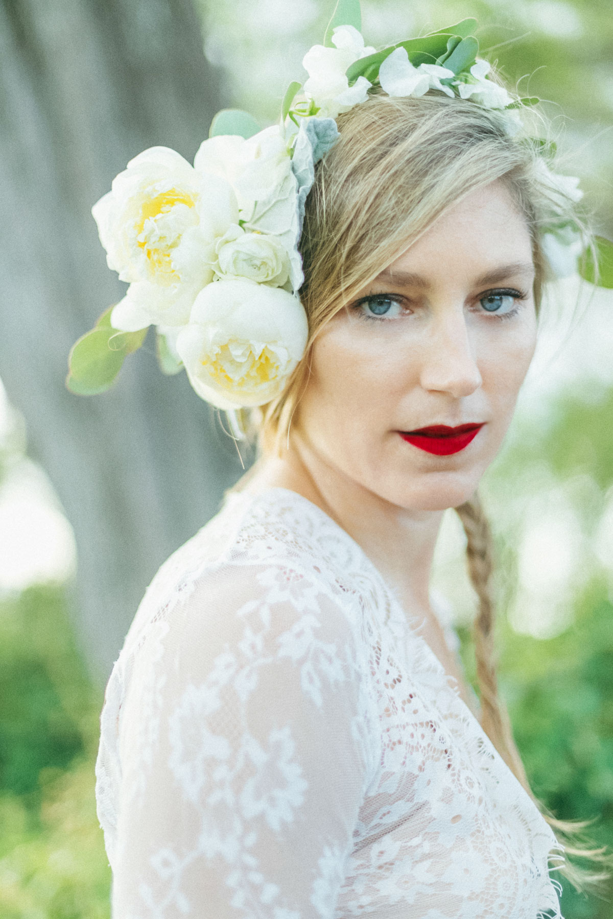 lovely floral bouquet design for maui beach wedding