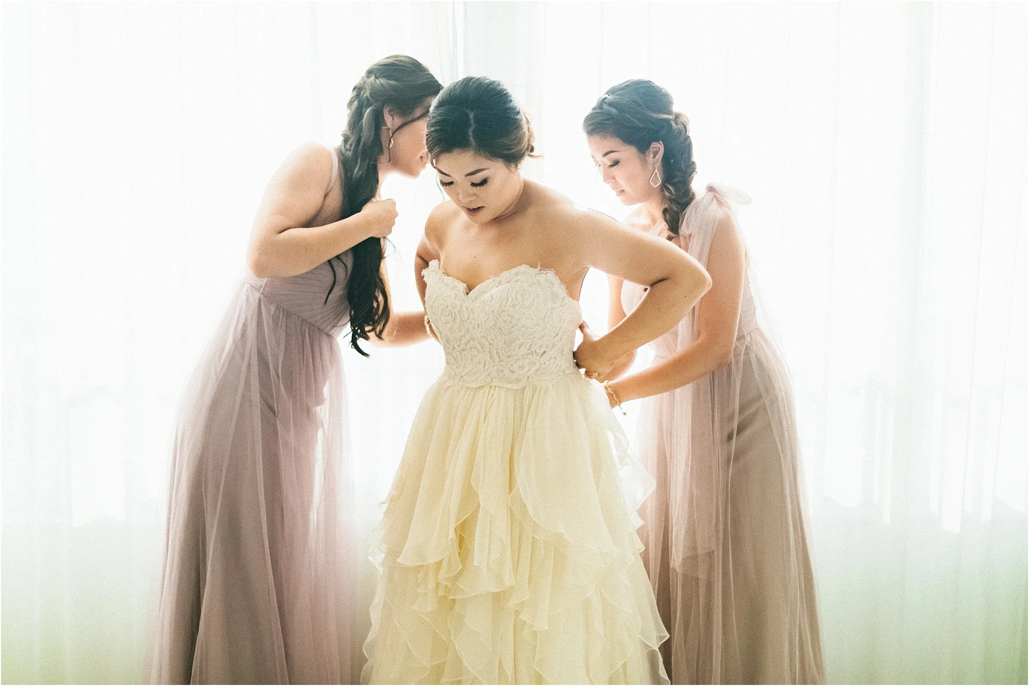 angie-diaz-photography-modern-honolulu-oahu-destination-wedding_0042.jpg