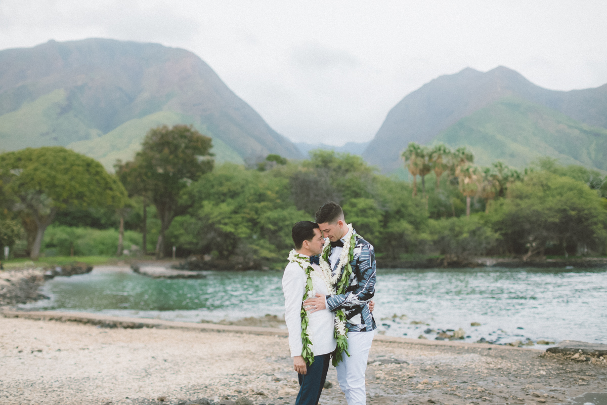 Maui Hawaii Wedding Photographer