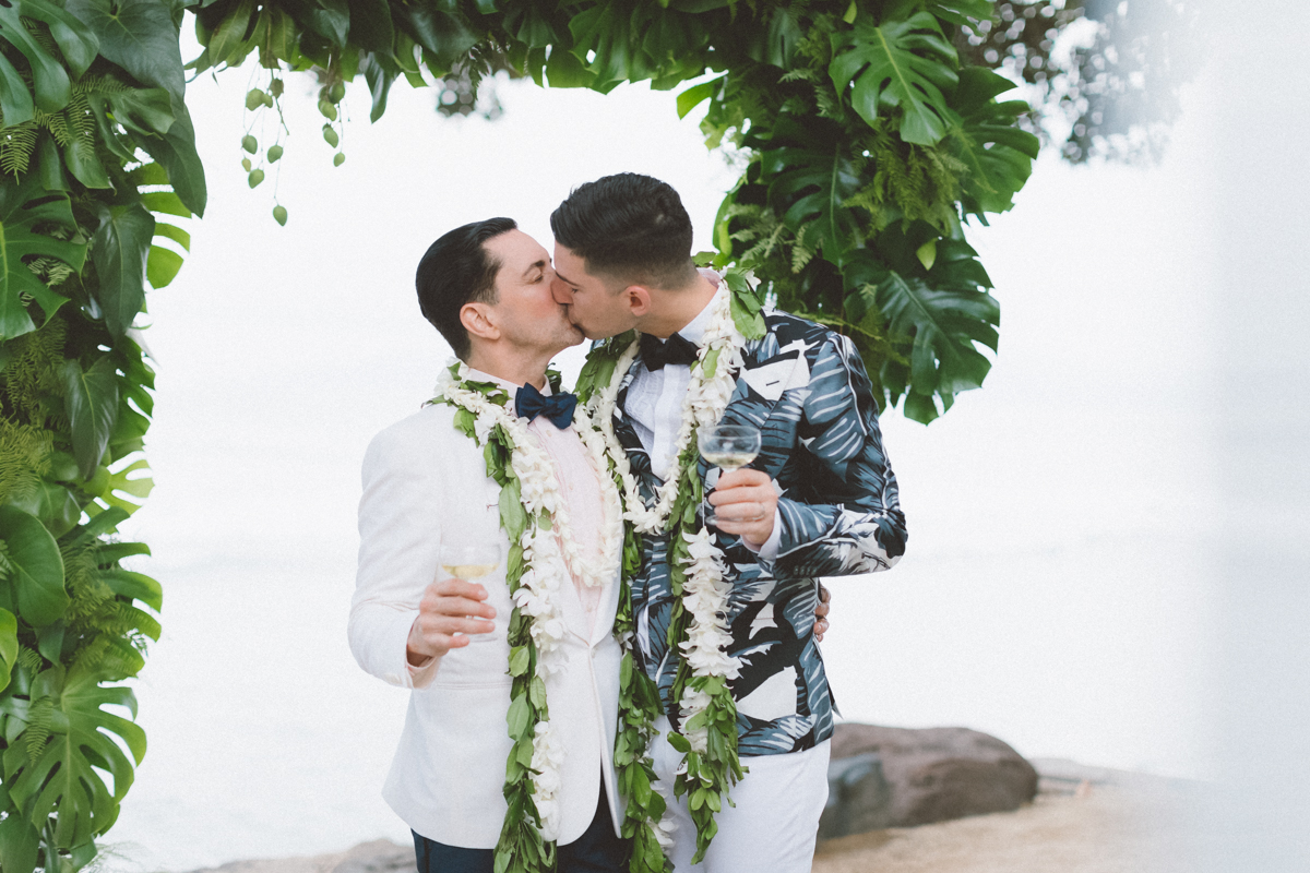 Maui Hawaii Wedding Photographer