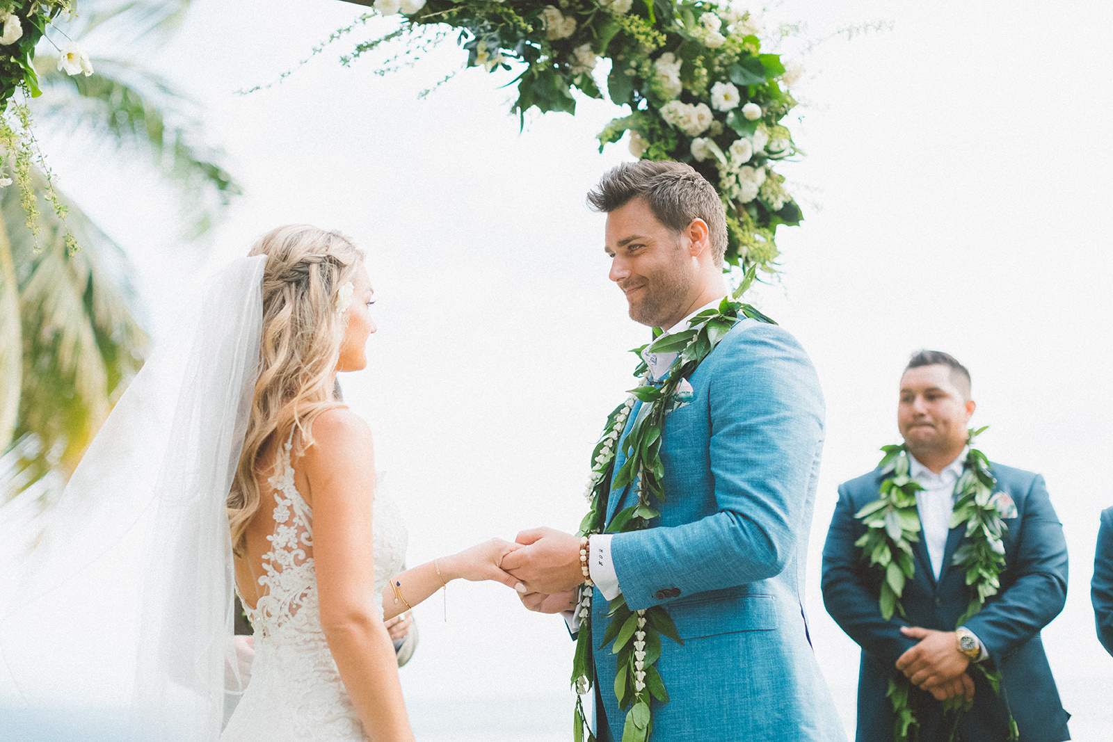 Maui hawaii wedding photographer
