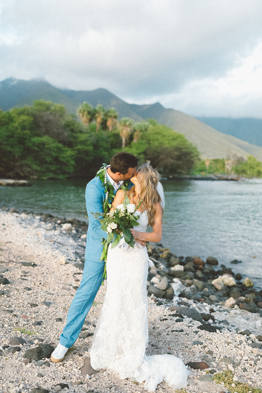  Maui hawaii wedding photographer 