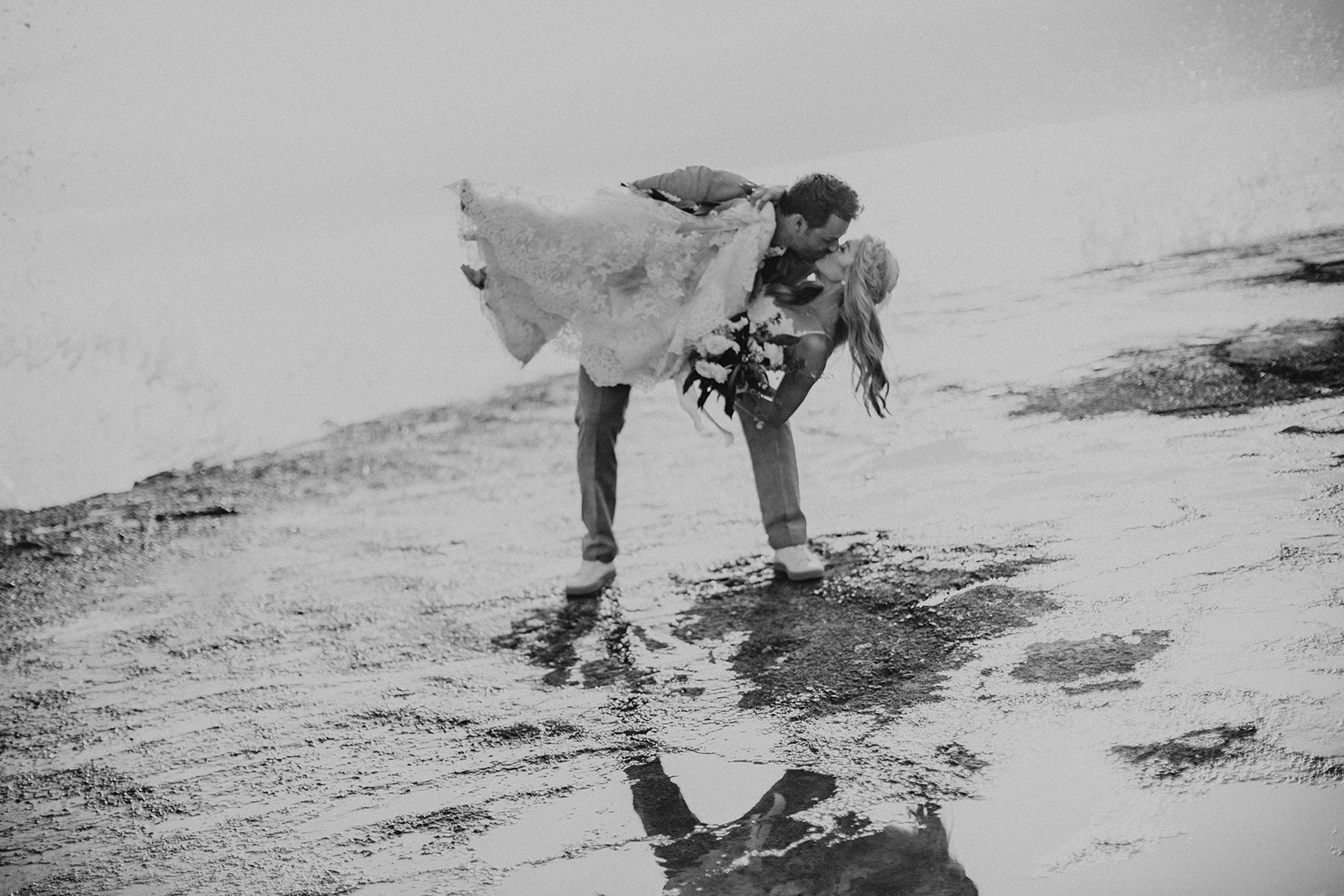 Maui hawaii wedding photographer