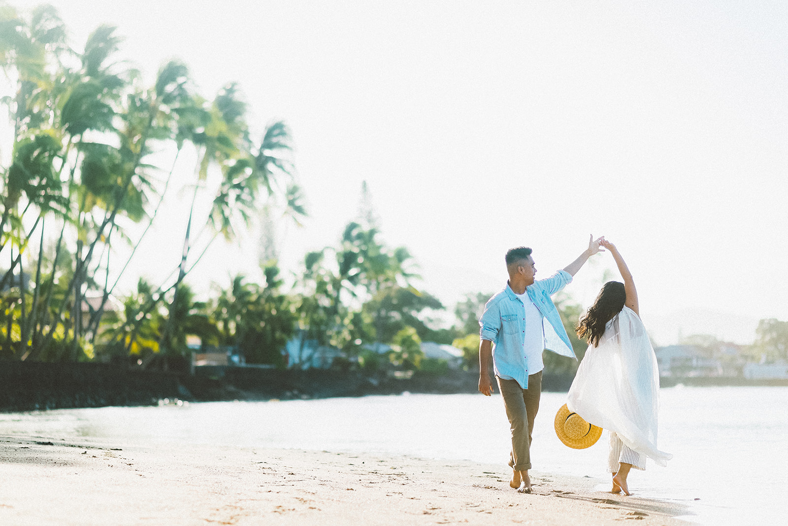 maui beach engagement session307.jpg