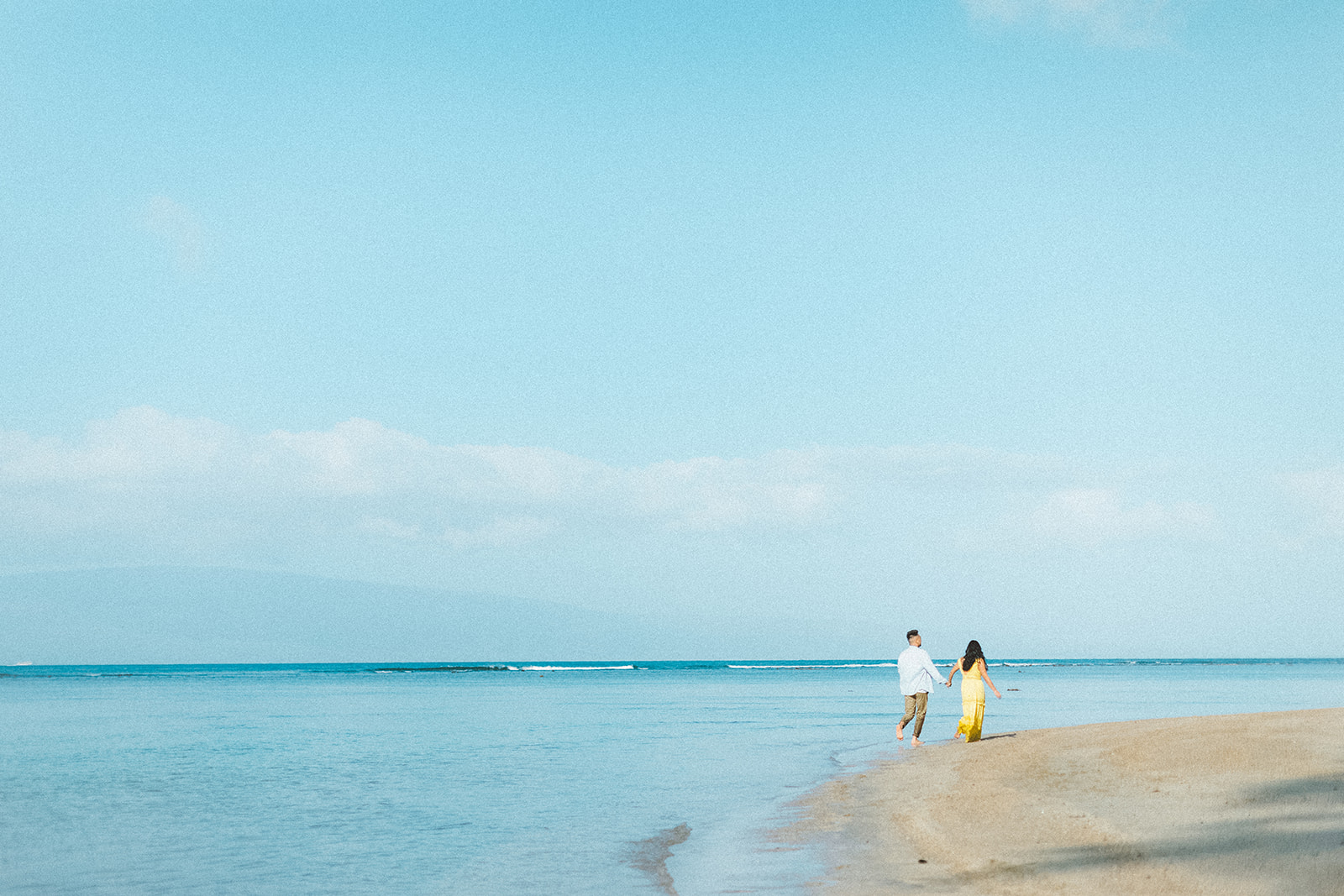 maui beach engagement session379.jpg