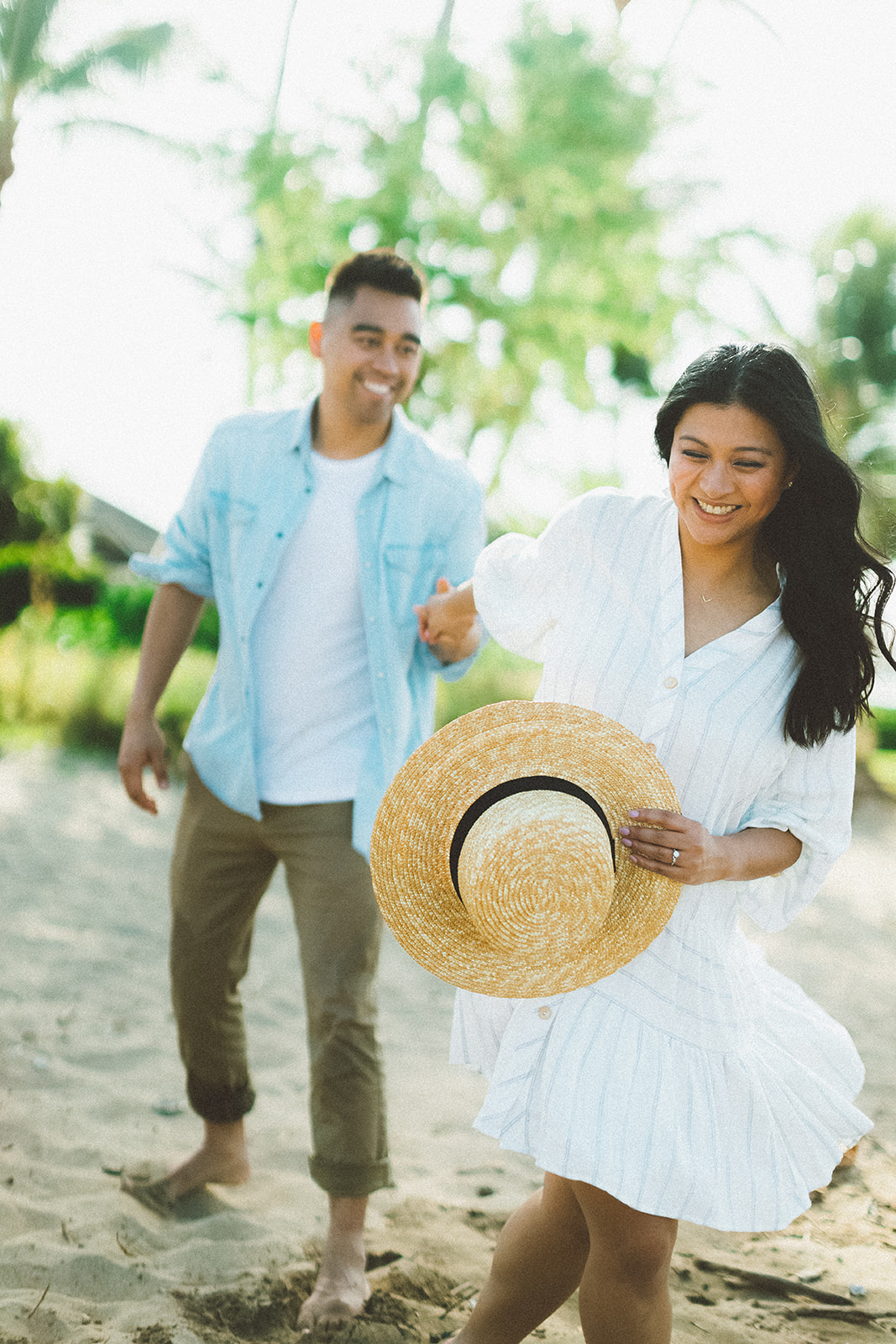 maui beach engagement session403.jpg