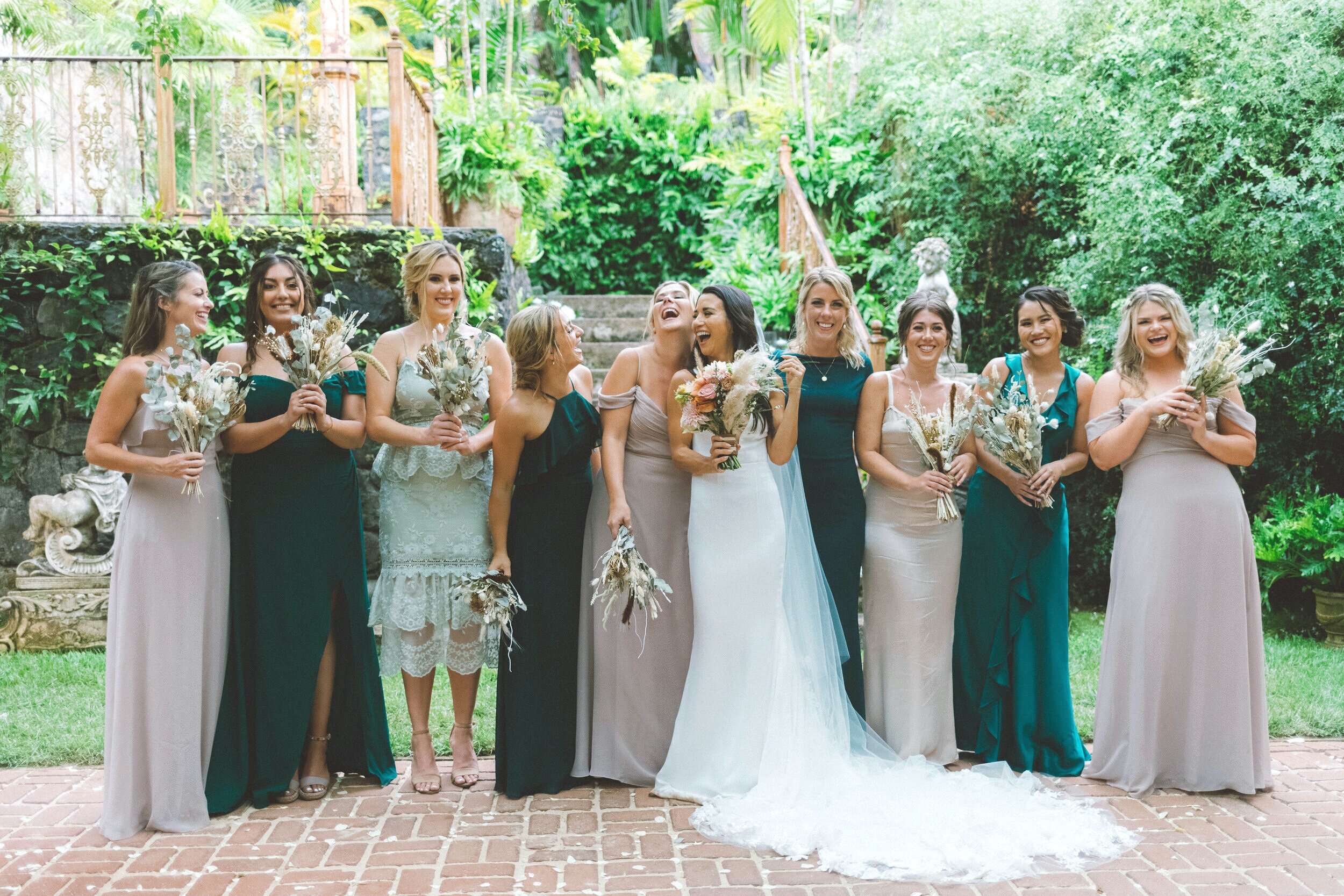 Bridesmaids at haiku mill