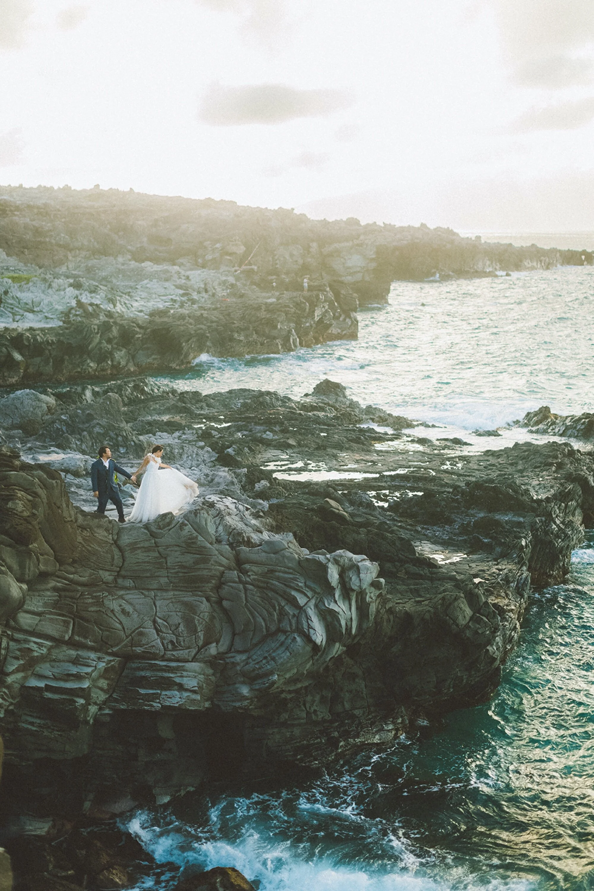 DREAMY INTIMATE IRONWOODS BEACH ADVENTUROUS ELOPEMENT 
