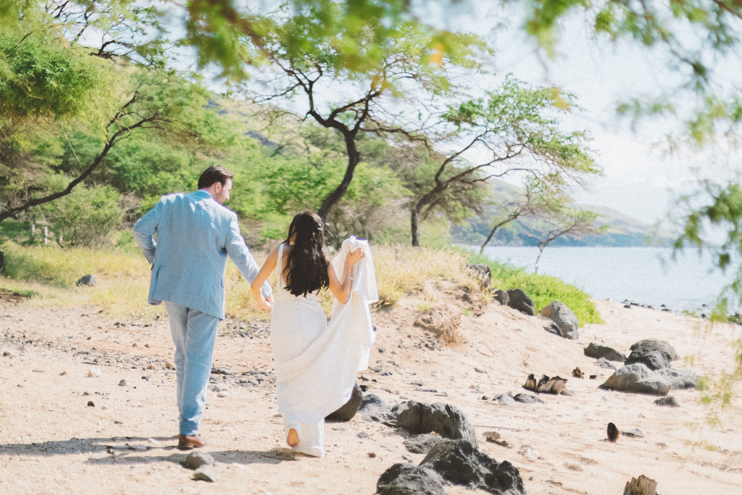 makena elopement Maui Photographer (48).jpg