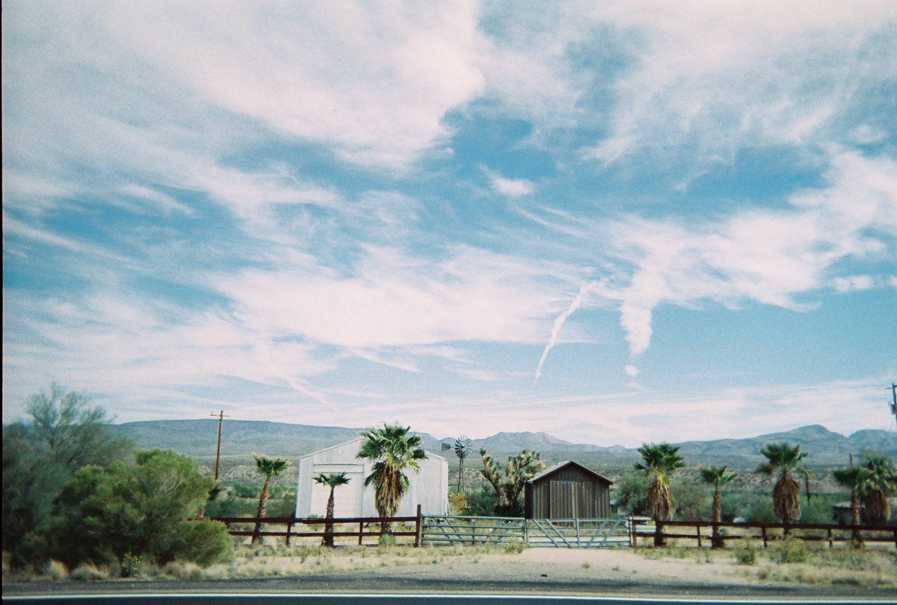 R1-08473-025A.jpg