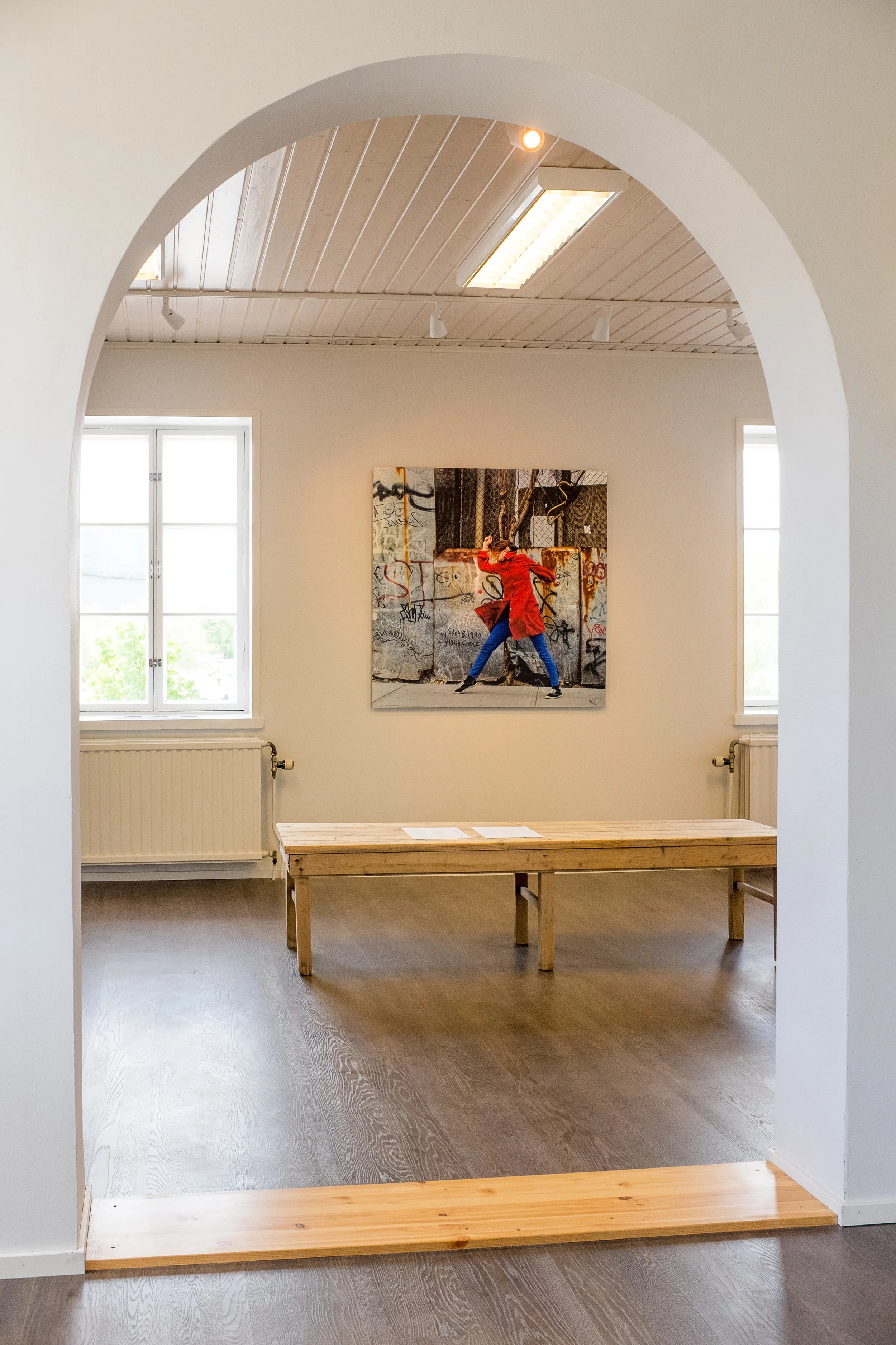 RAPID DEVELOPMENT #001 - 1ST EDITION - 120 X 120 CM - gallery view upstairs