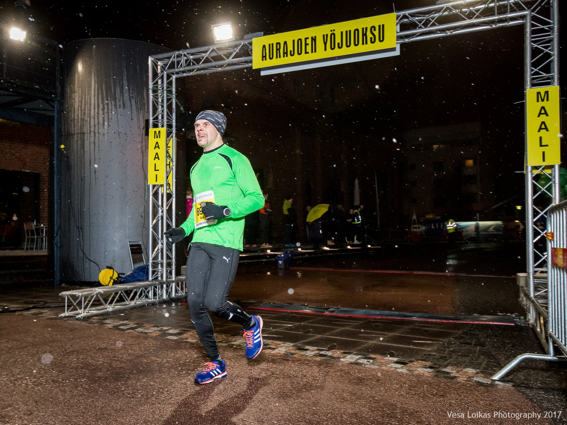 067_Aurajoen_Yojuoksu-2017_FINISH_photo_VESA_LOIKAS_PHOTOGRAPHY.jpg