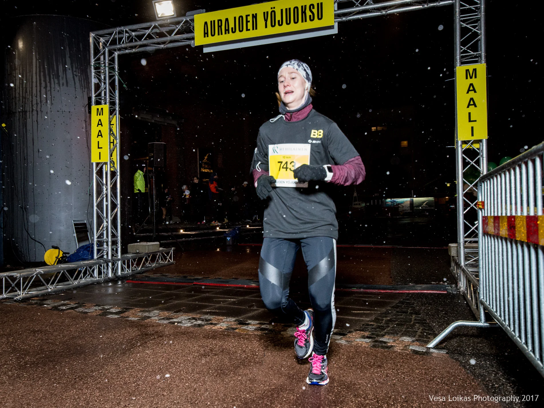 076_Aurajoen_Yojuoksu-2017_FINISH_photo_VESA_LOIKAS_PHOTOGRAPHY.jpg