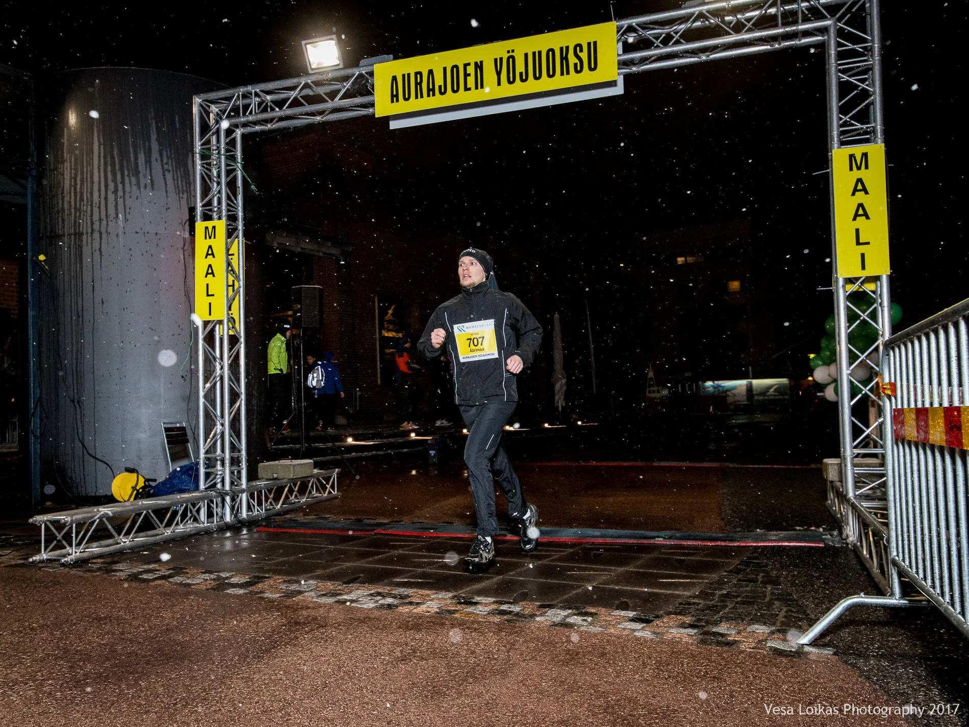 078_Aurajoen_Yojuoksu-2017_FINISH_photo_VESA_LOIKAS_PHOTOGRAPHY.jpg