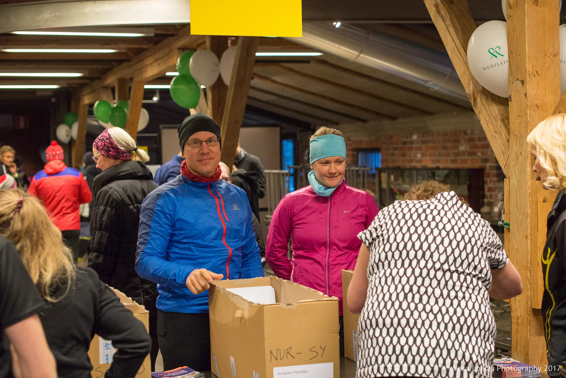 010_Aurajoen_Yojuoksu-2017_PRERACE_photo_VESA_LOIKAS_PHOTOGRAPHY.jpg