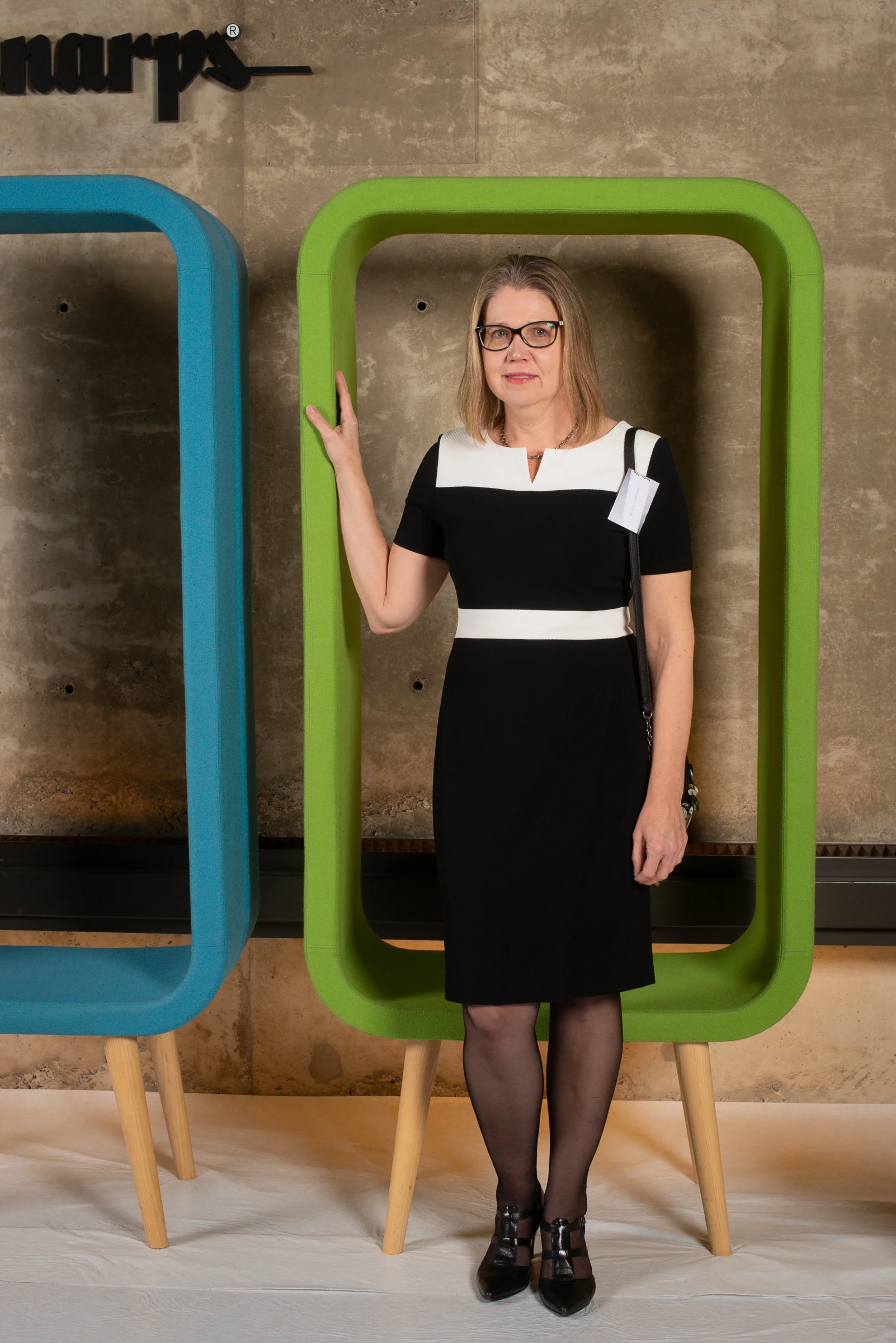 014_KINNARPS_Photo-Booth_TURKU-SAFA_16-11-2018_VESA_LOIKAS_PHOTOGRAPHY.jpg