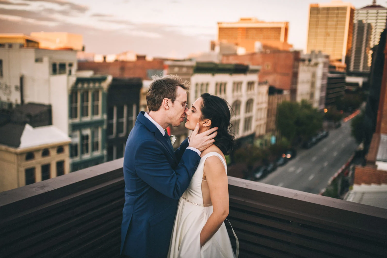 Jessica-Arno-Intimate-21c-Museum-Louisville-Kentucky-Wedding-By-Sarah-Katherine-Davis-Photography-543edit.jpg