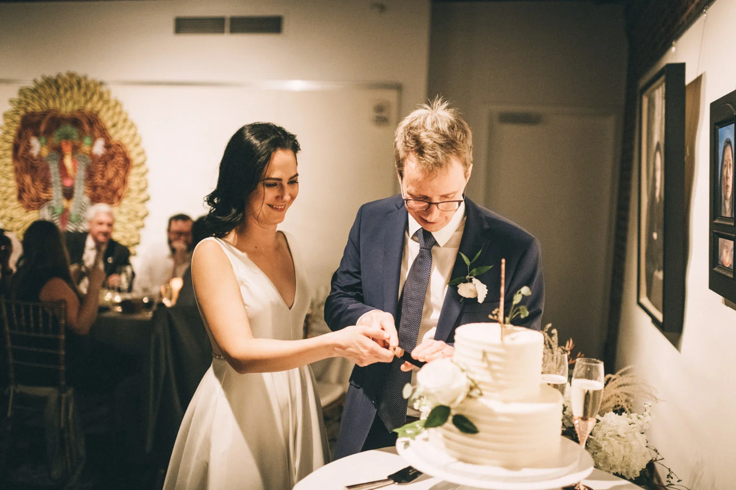 Jessica-Arno-Intimate-21c-Museum-Louisville-Kentucky-Wedding-By-Sarah-Katherine-Davis-Photography-736edit.jpg