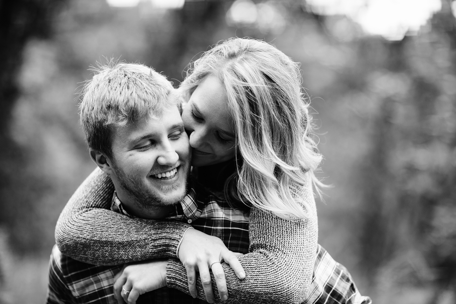 Jessica & Joe | Cooper Mountain Nature Park {Portland Engagement ...