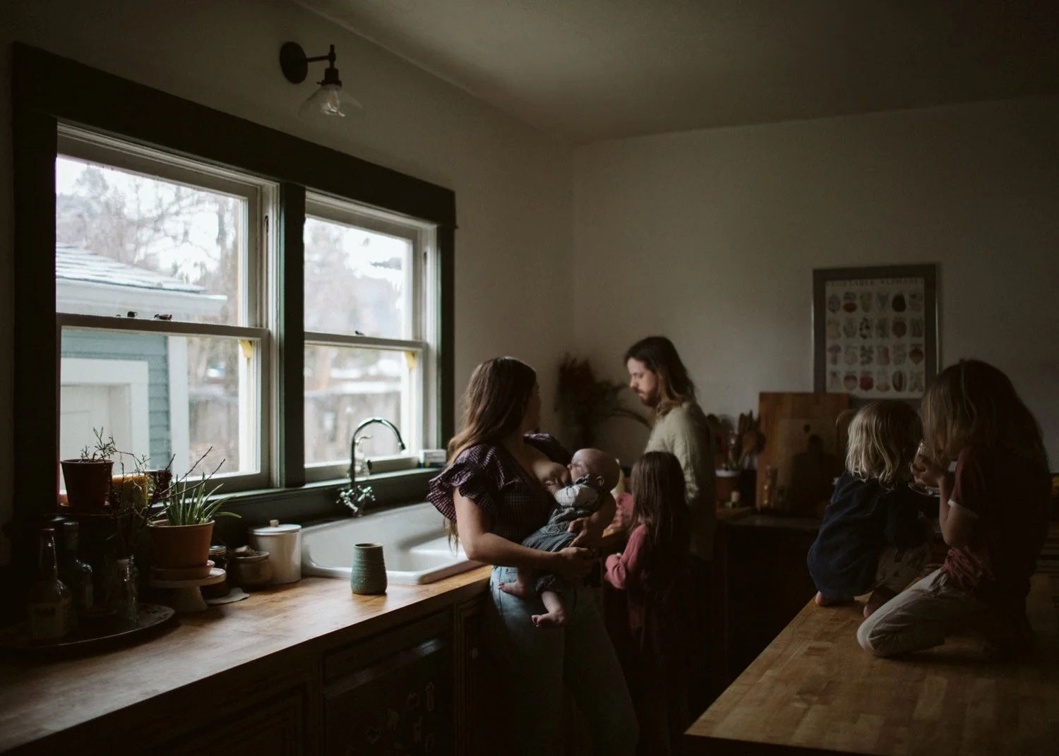 28_family photography at home in Portland Oregon.jpg