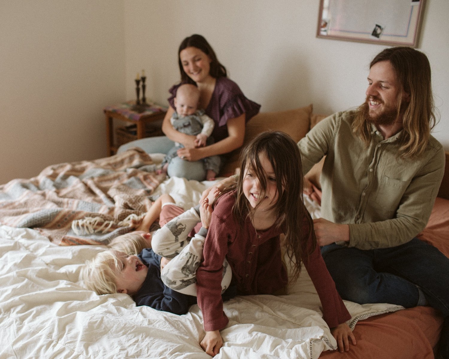 43_family photography at home in Portland Oregon.jpg