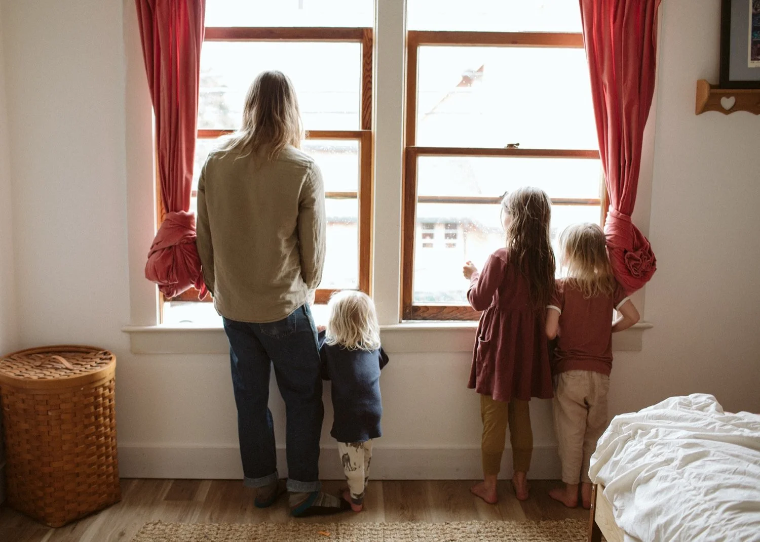 51_family photography at home in Portland Oregon.jpg