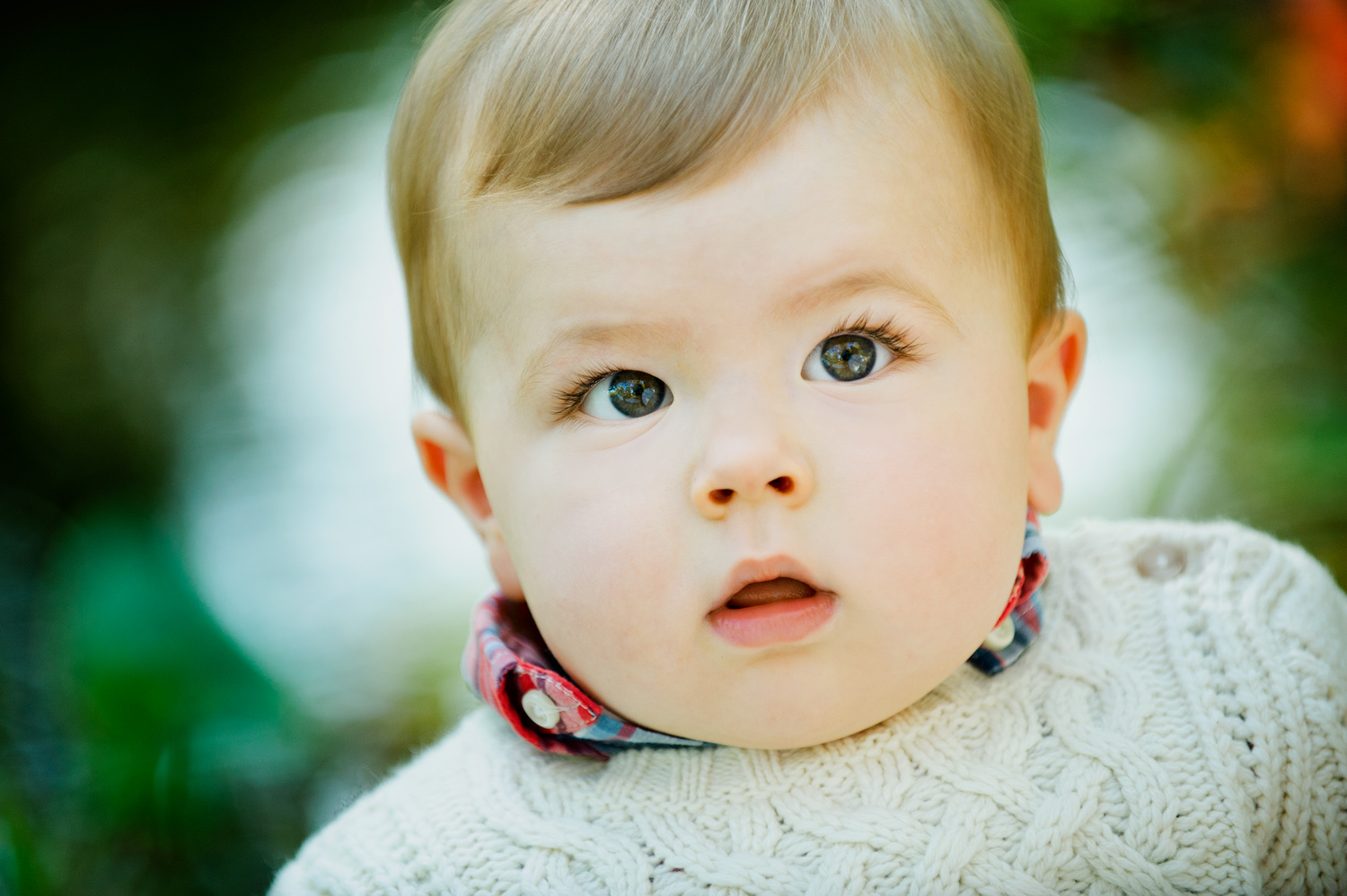Nicole is a Chicago-based child photographer, family, baby photographer, commercial photographer, specializing in children's photography in Chicago, the Chicago North Shore suburban area and San Diego.