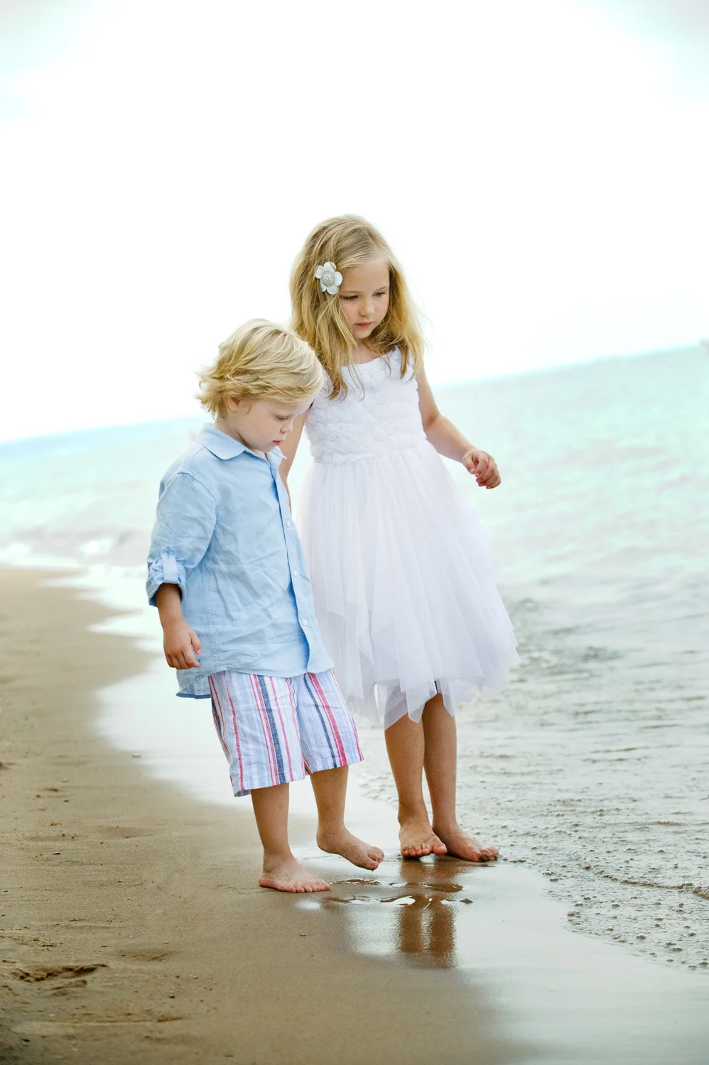 Nicole is a Chicago-based child photographer, family, baby photographer, commercial photographer, specializing in children's photography in Chicago, the Chicago North Shore suburban area and San Diego.
