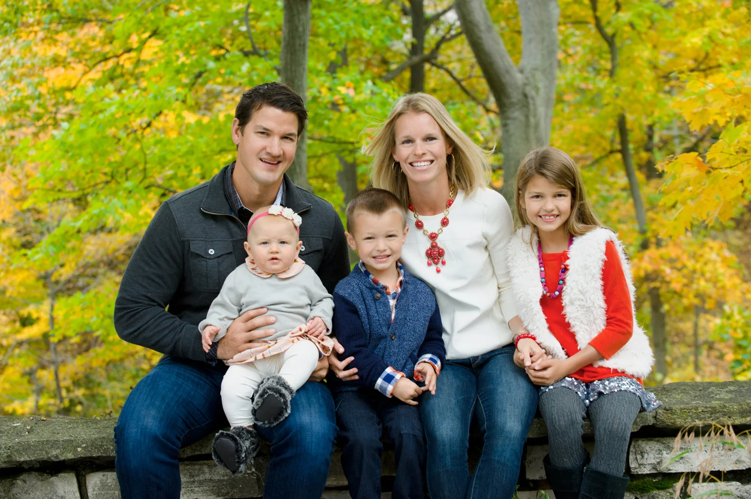 Nicole is a Chicago-based child photographer, family, baby photographer, commercial photographer, specializing in children's photography in Chicago, the Chicago North Shore suburban area and San Diego.