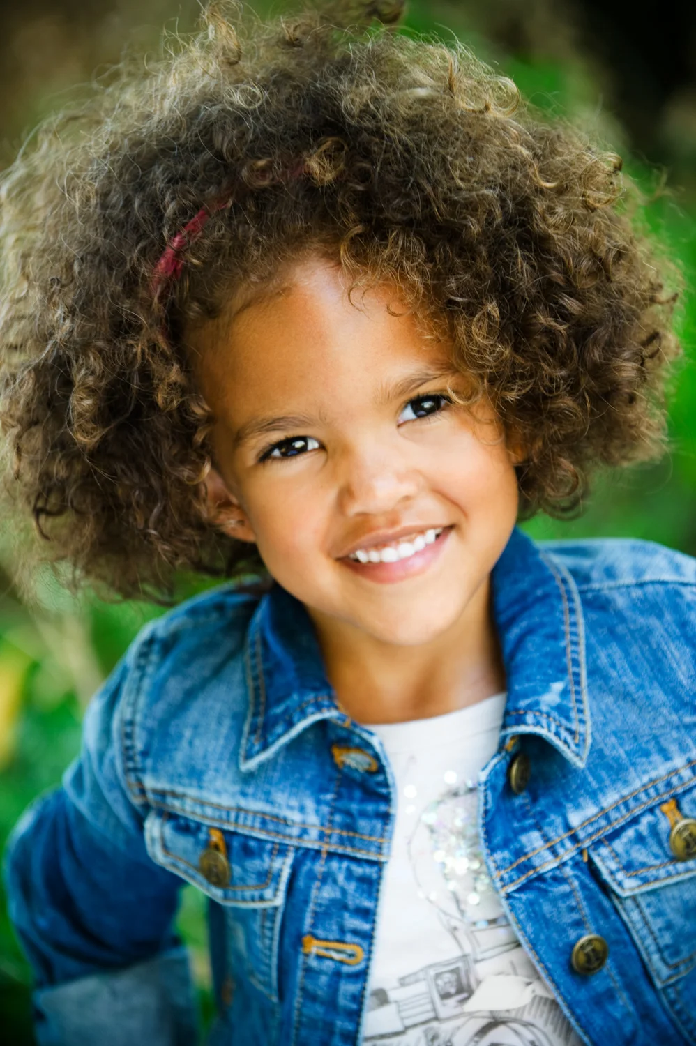 Nicole is a Chicago-based child photographer, family, baby photographer, commercial photographer, specializing in children's photography in Chicago, the Chicago North Shore suburban area and San Diego.