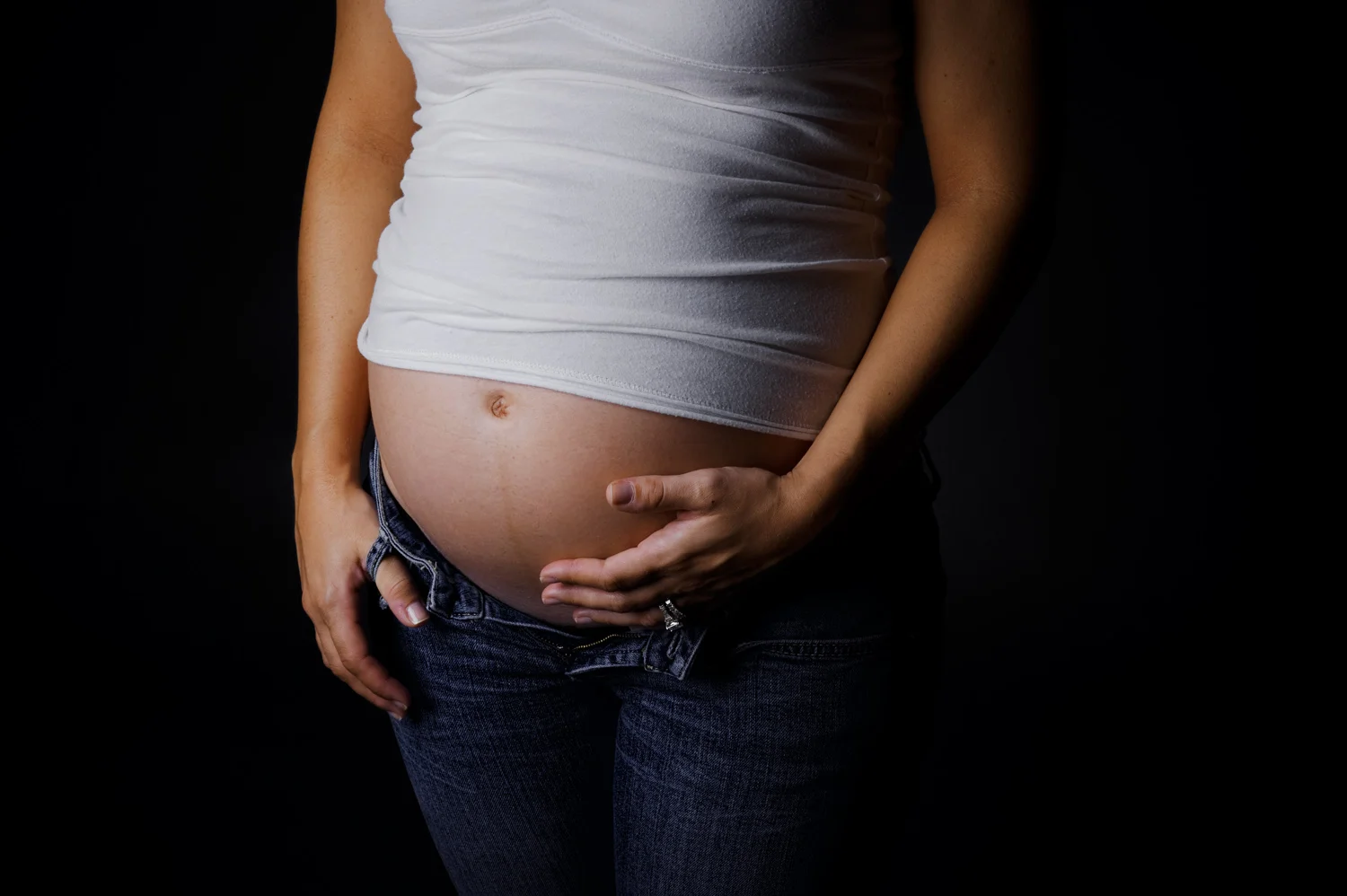 Nicole is a Chicago-based child photographer, family, baby photographer, commercial photographer, specializing in children's photography in Chicago, the Chicago North Shore suburban area and San Diego.