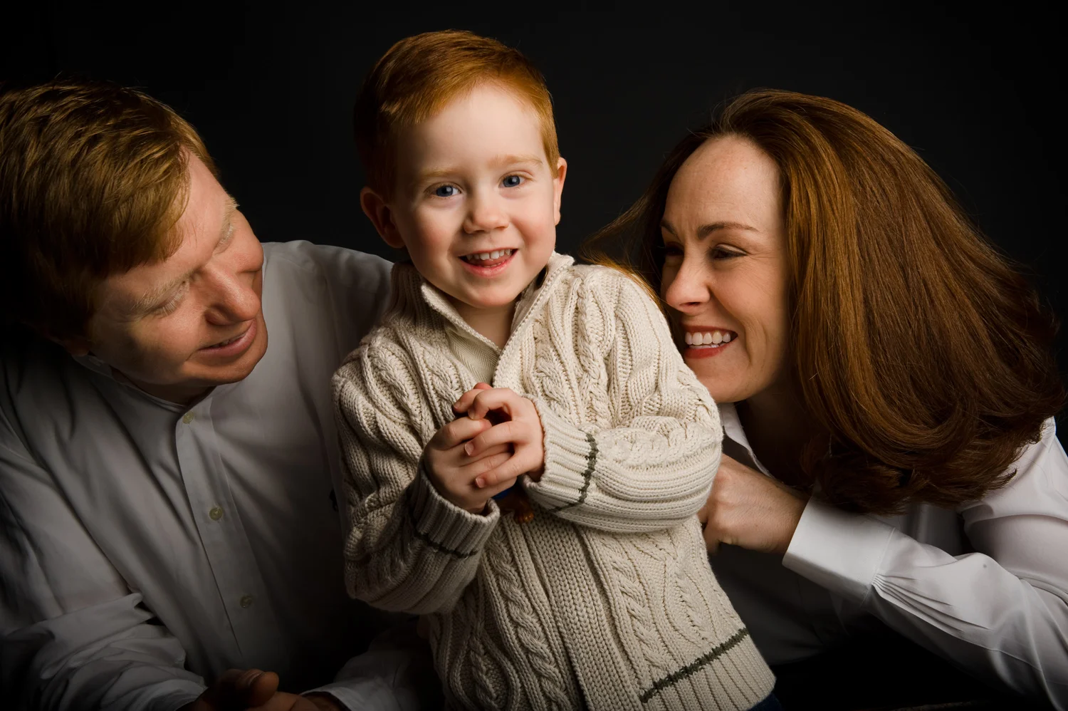 Nicole is a Chicago-based child photographer, family, baby photographer, commercial photographer, specializing in children's photography in Chicago, the Chicago North Shore suburban area and San Diego.