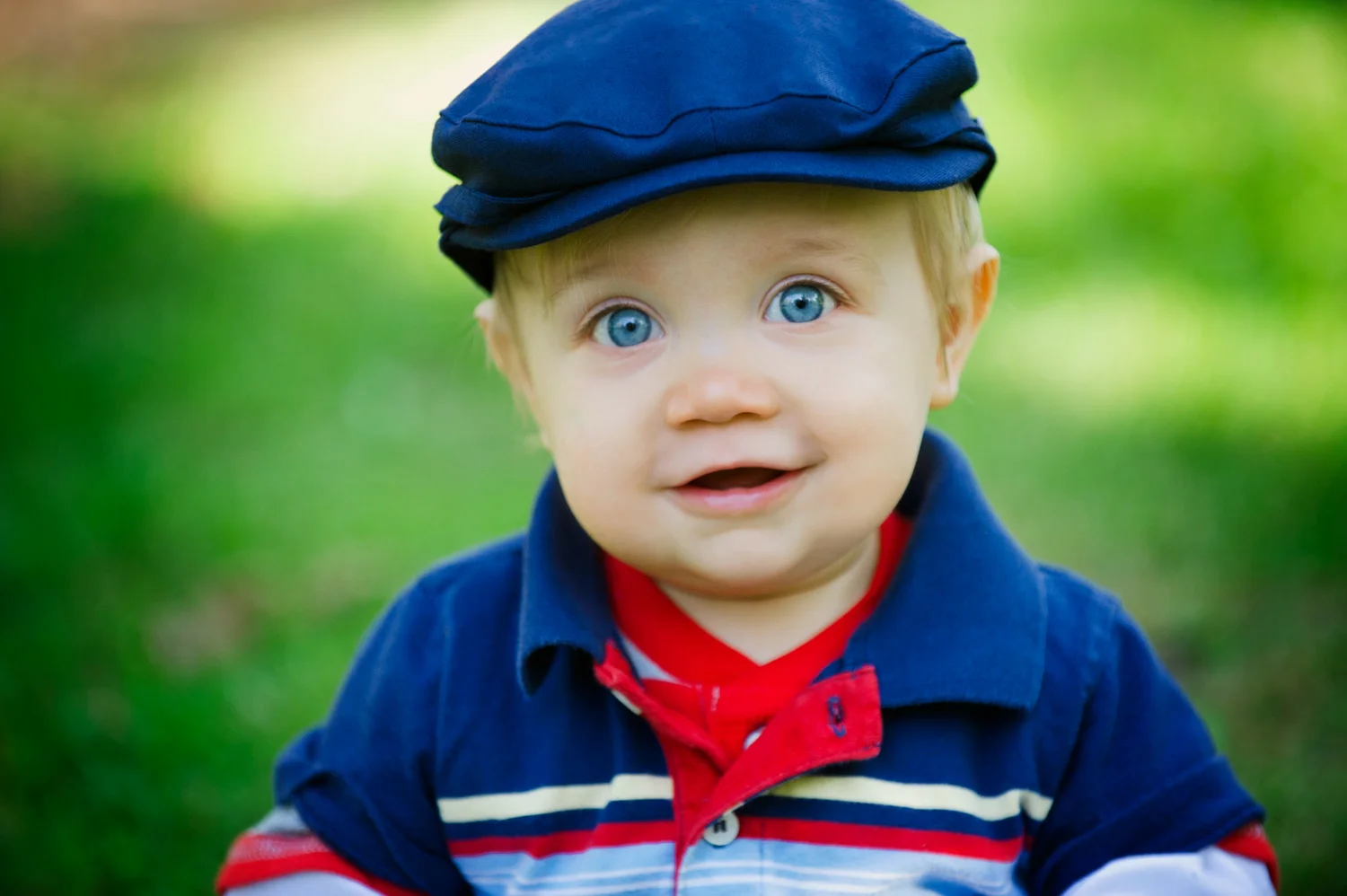 Nicole is a Chicago-based child photographer, family, baby photographer, commercial photographer, specializing in children's photography in Chicago, the Chicago North Shore suburban area and San Diego.