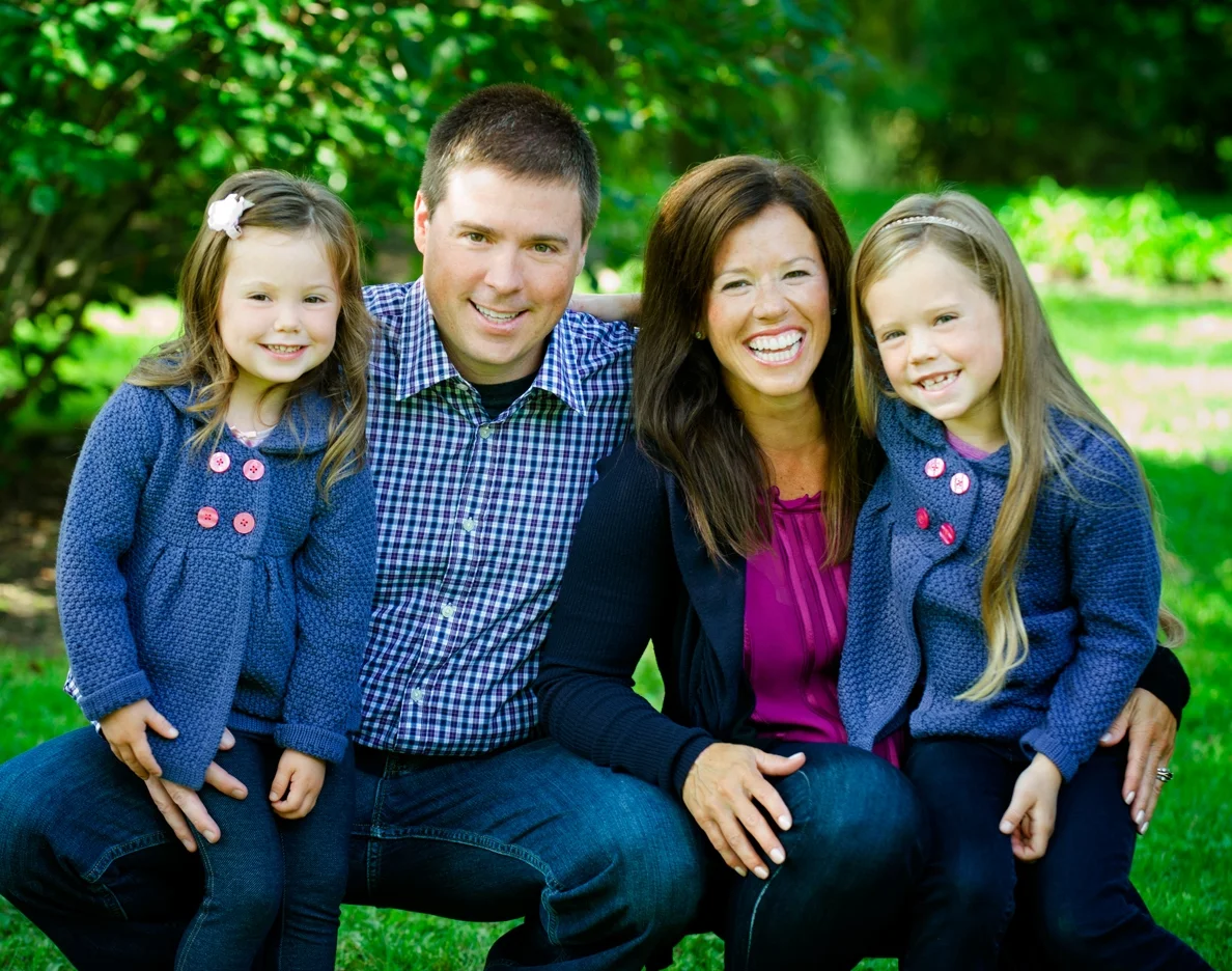 Nicole is a Chicago-based child photographer, family, baby photographer, commercial photographer, specializing in children's photography in Chicago, the Chicago North Shore suburban area and San Diego.